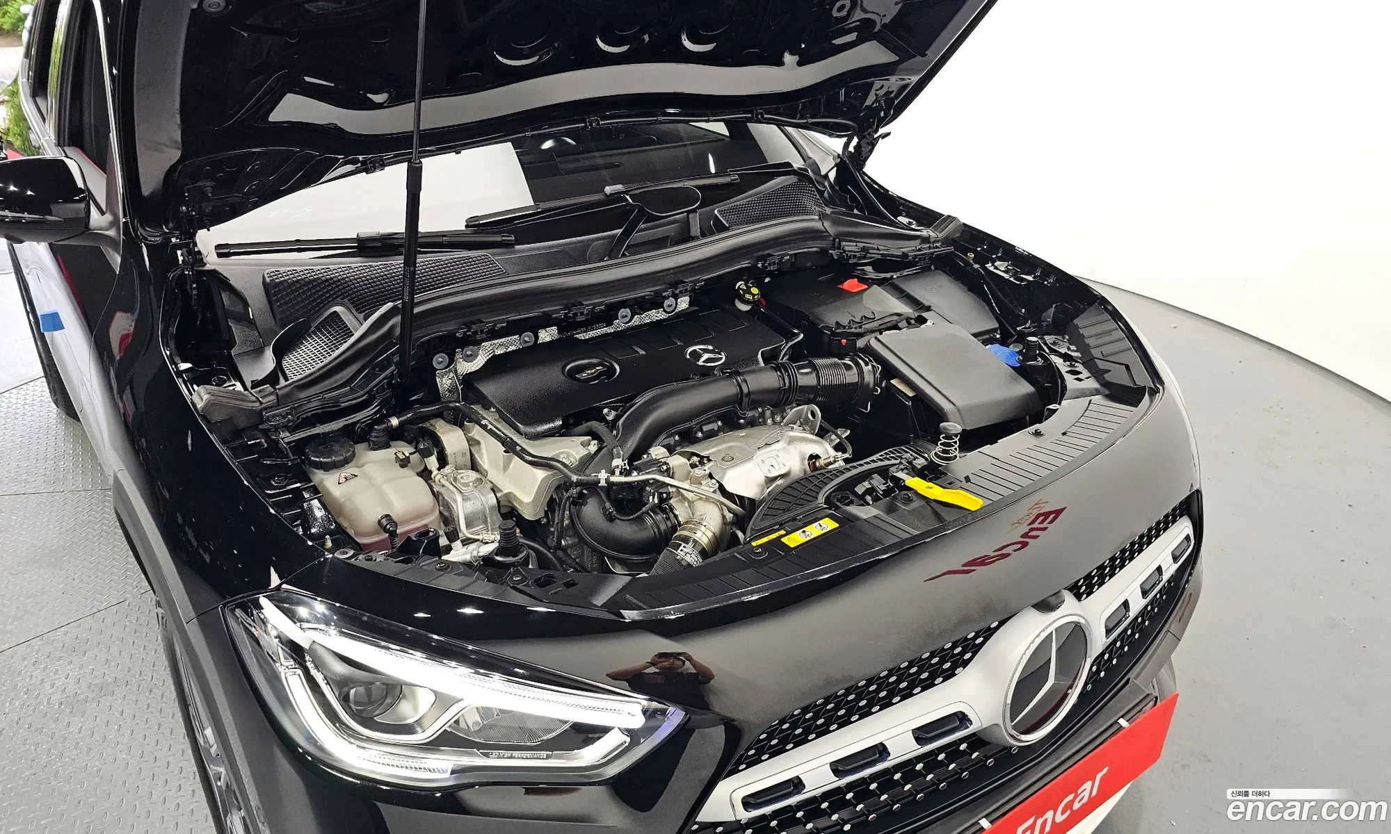 Mercedes-Benz Gla-Klasse Gla250 4Matic 2023 - фотография 12093396