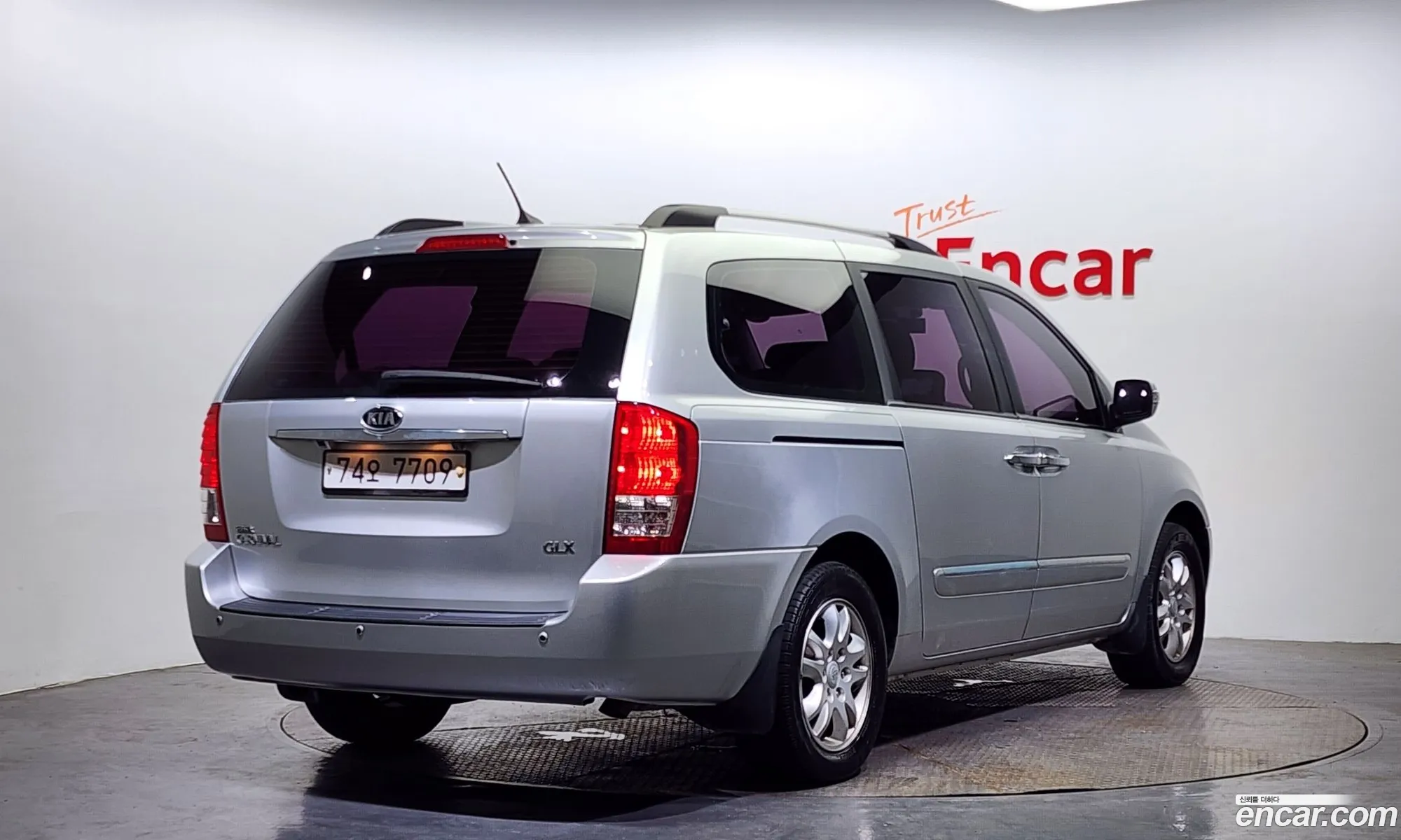 Kia Carnival Ii Grand Carnival Glx 2011 - фотография 12284312