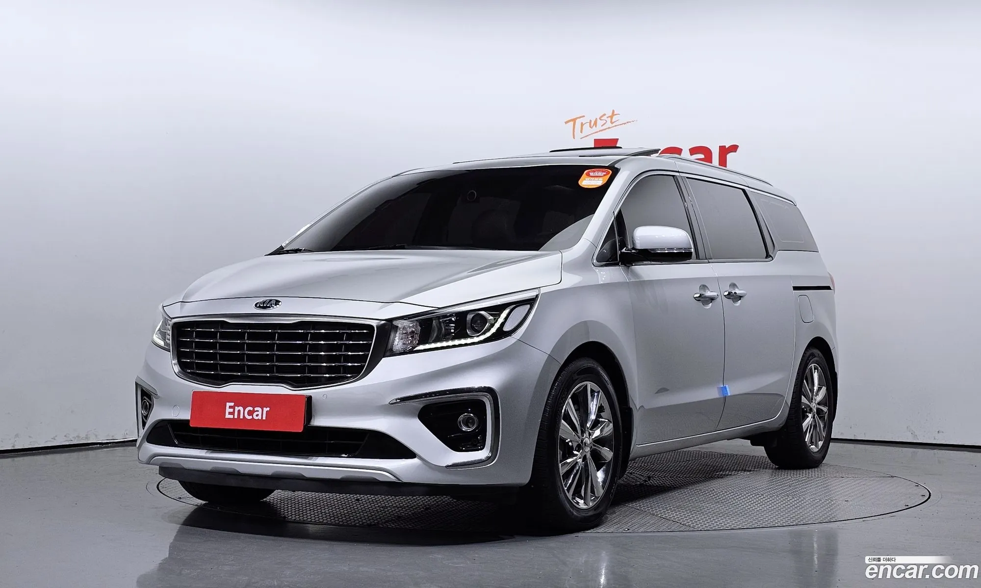 Kia Carnival Iii 9-Seater Prestige 2019 - фотография 13199345