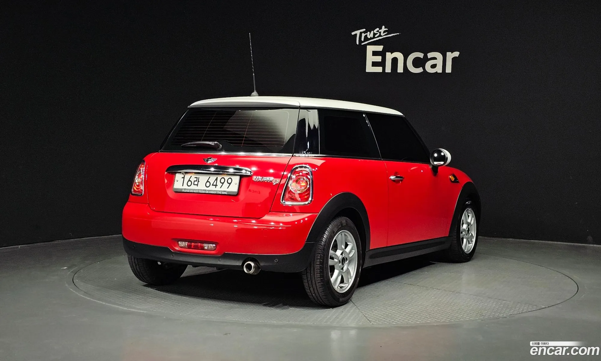 Mini Cooper Se 2013 - фотография 4177409