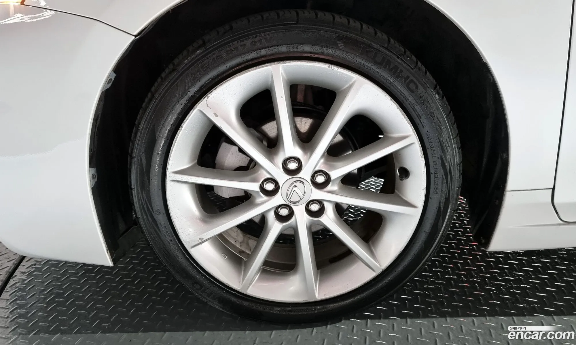 Lexus Ct I 18 Compact Luxury 2011 - фотография 14727706