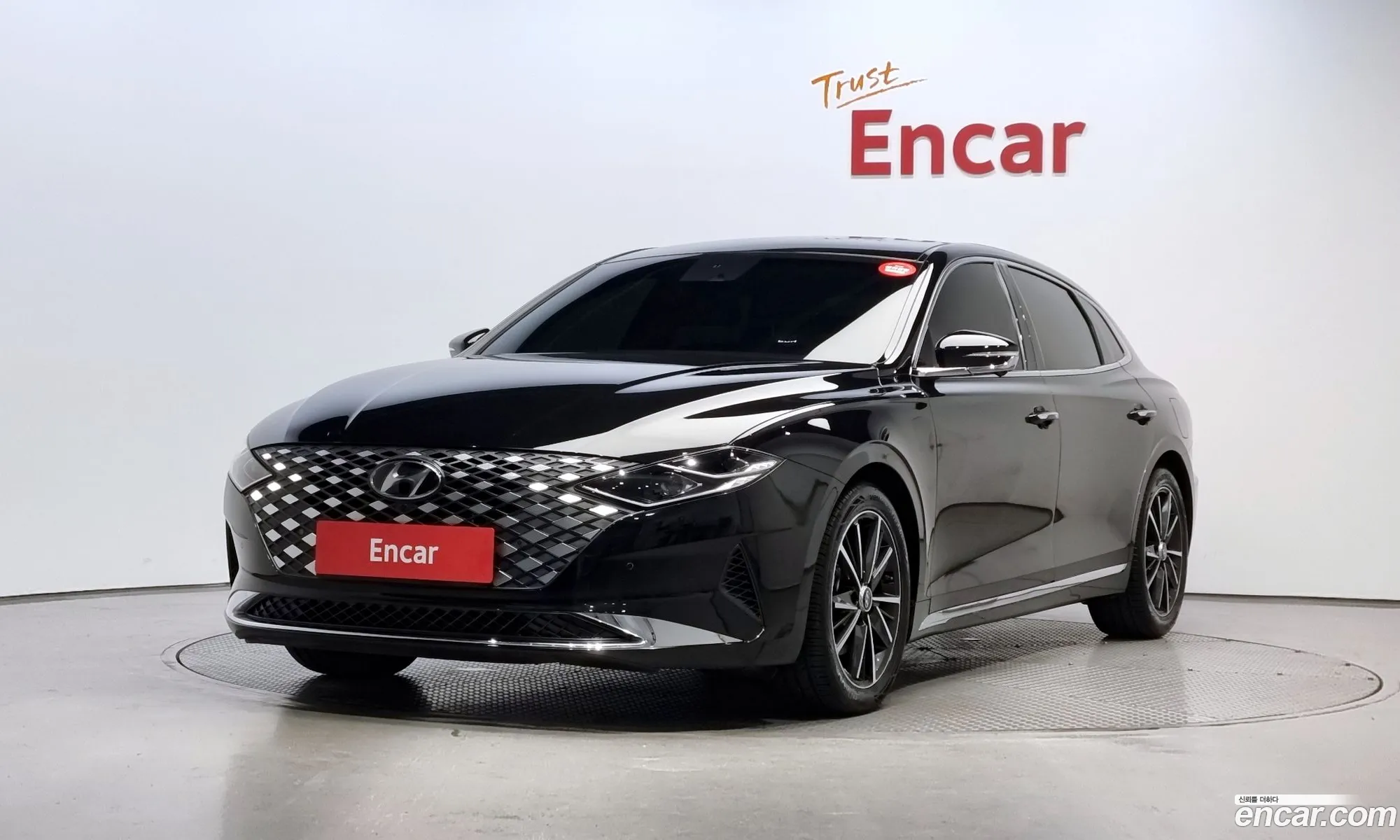 Hyundai Grandeur Vi 25 2022 - фотография 18988072