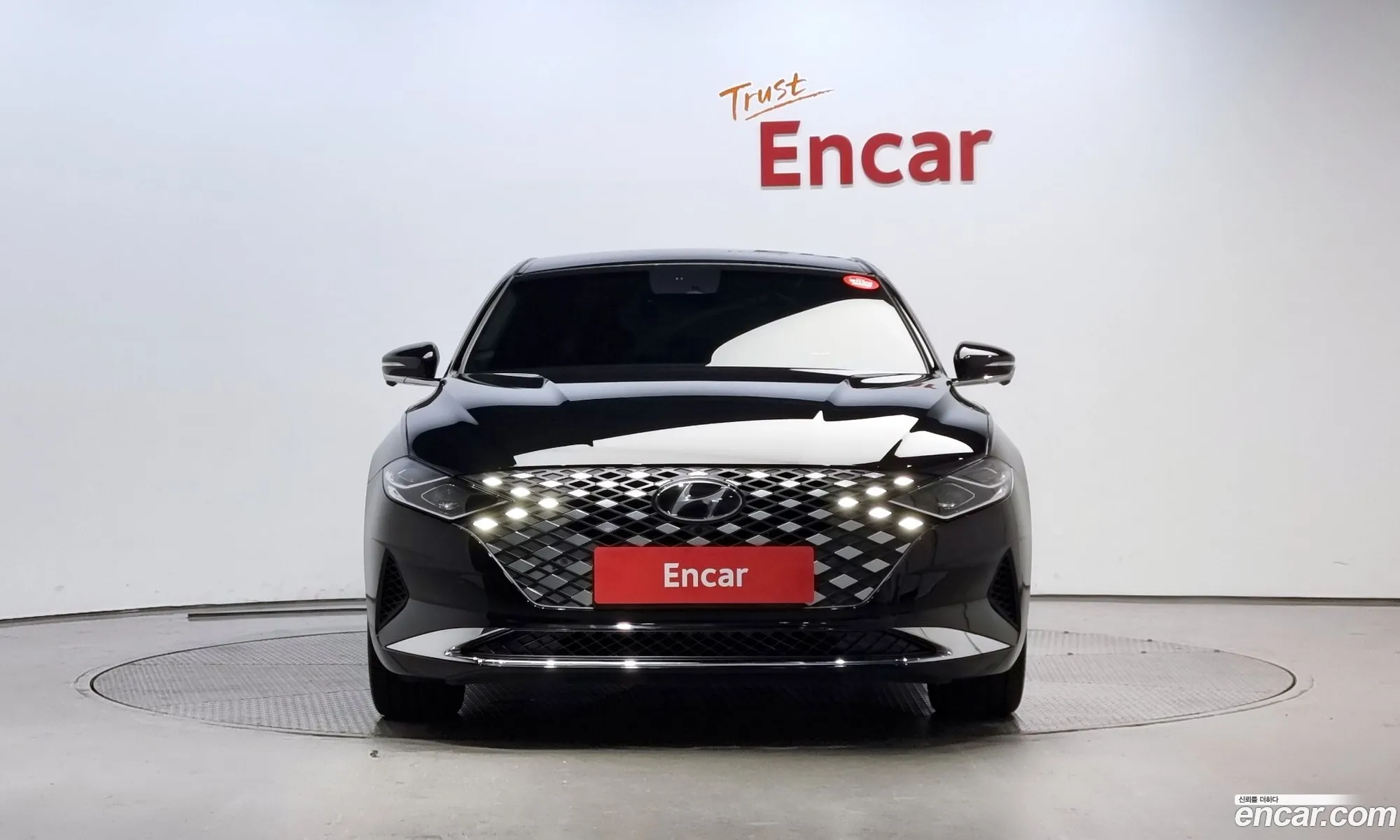 Hyundai Grandeur Vi 25 2022 - фотография 18988074