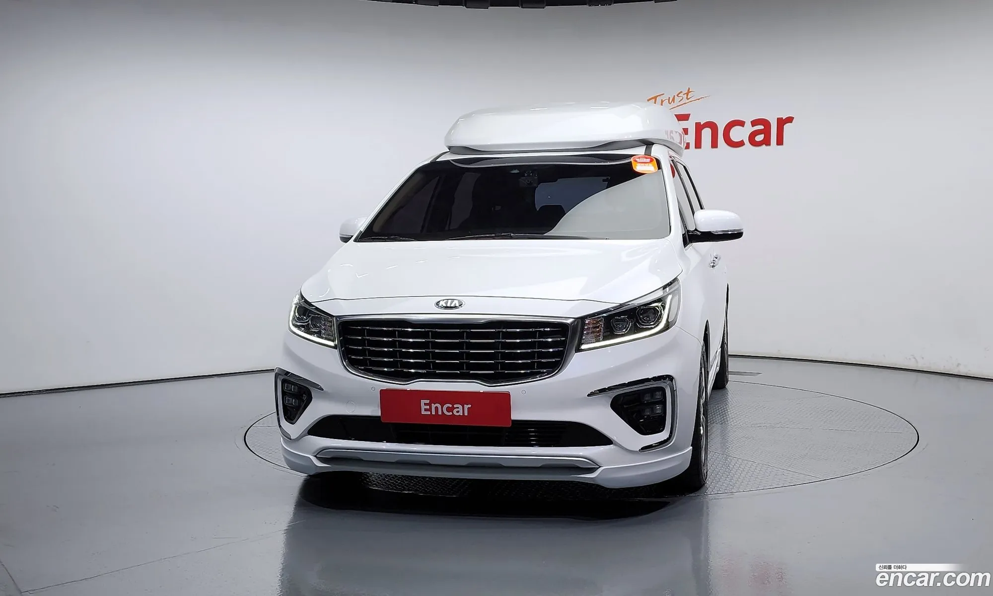 Kia The New Carnival 9-Seater High Limousine Prestige High Roof - фотография 16812255