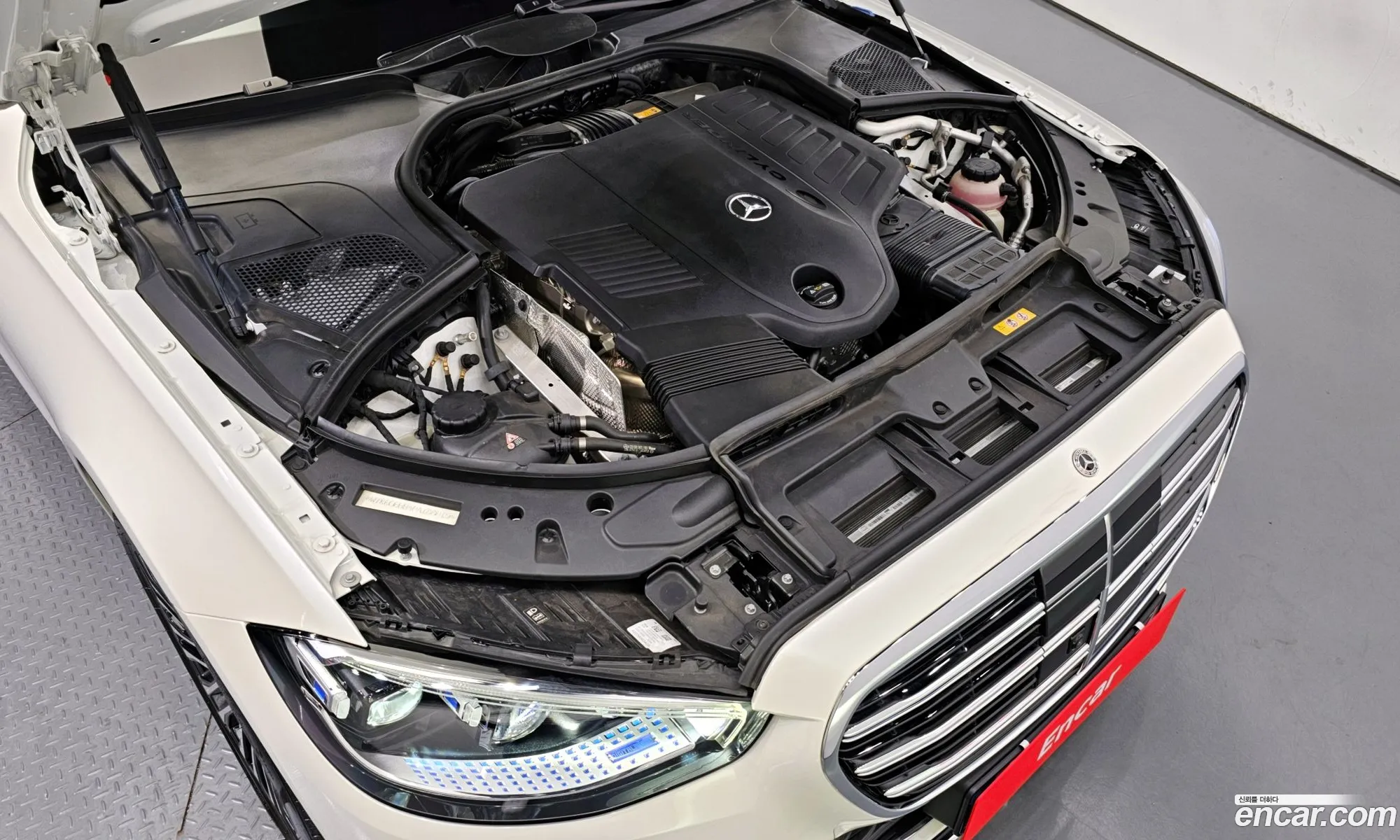 Mercedes-Benz S-Klasse S450L 4Matic 2023 - фотография 12825059