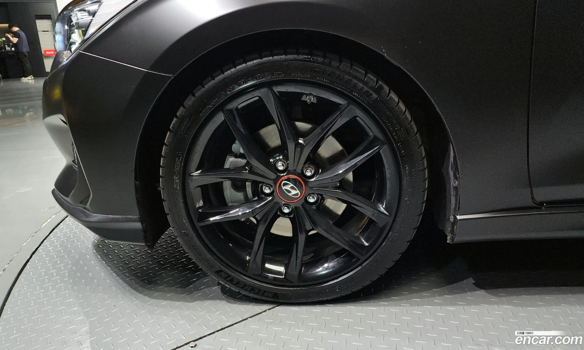 Hyundai Veloster Ii 16 Turbo Sport 2018 - фотография 11834790