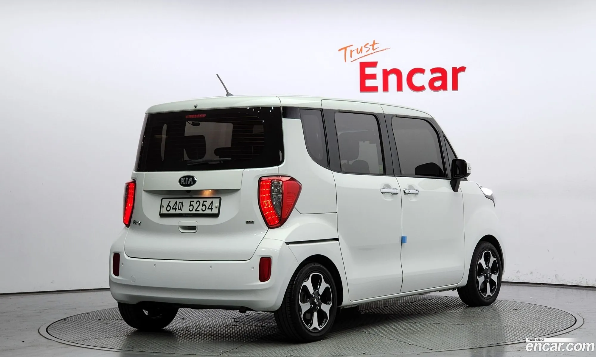Kia Ray Turbo Prestige 2014 - фотография 11831426