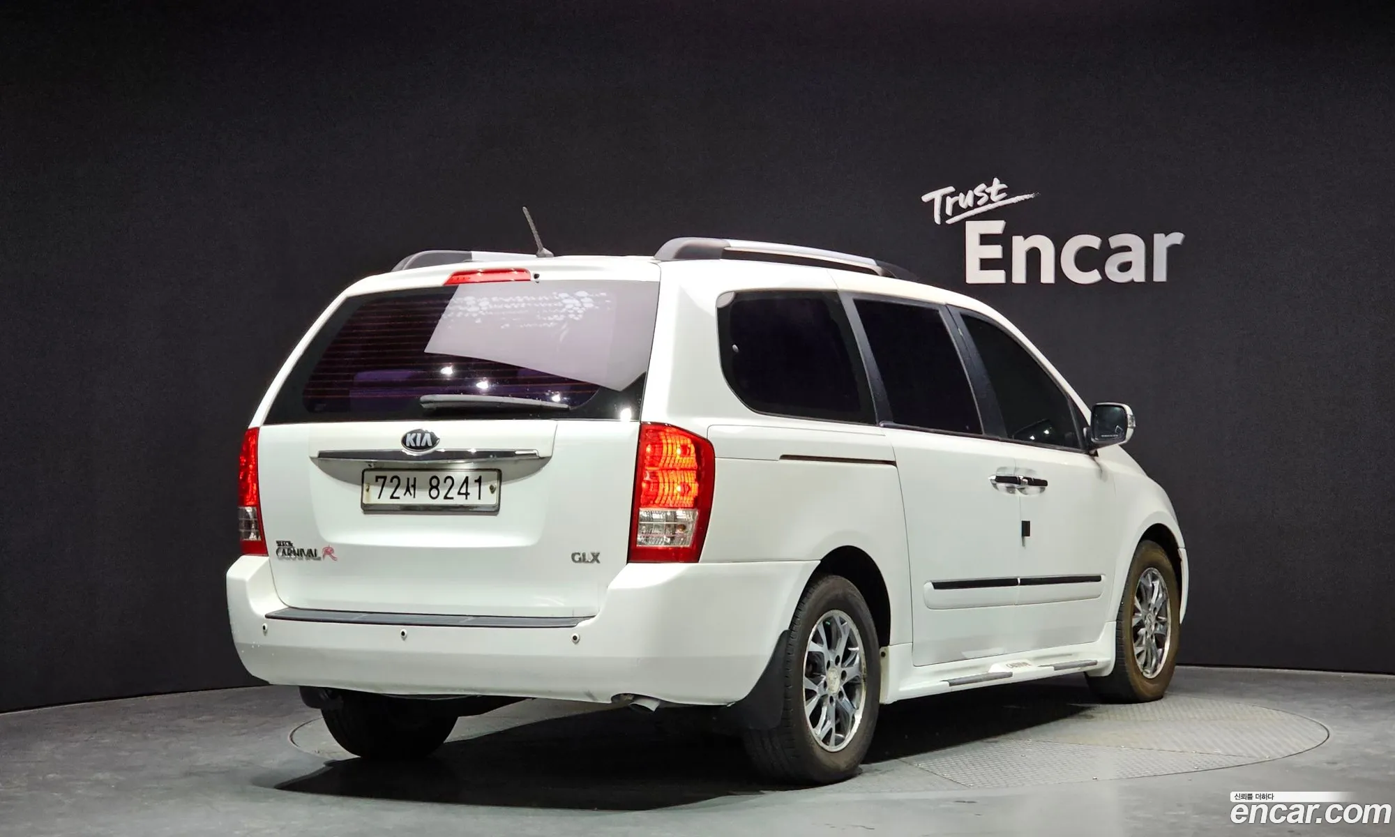 Kia Carnival Ii Grand Carnival Glx 2013 - фотография 12279017