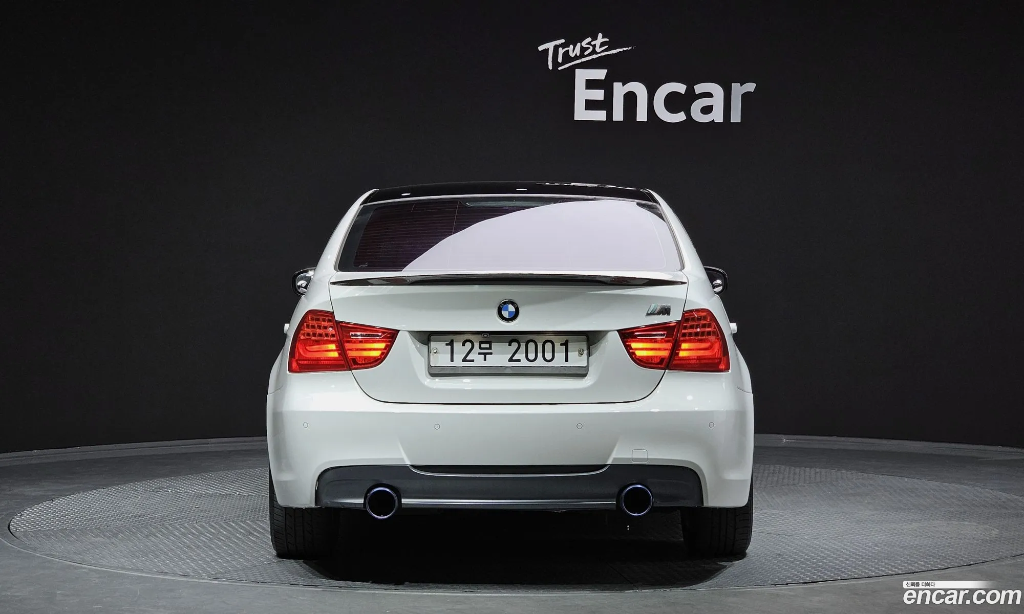BMW 3 Series E90 320D Sedan M Sports - фотография 915758