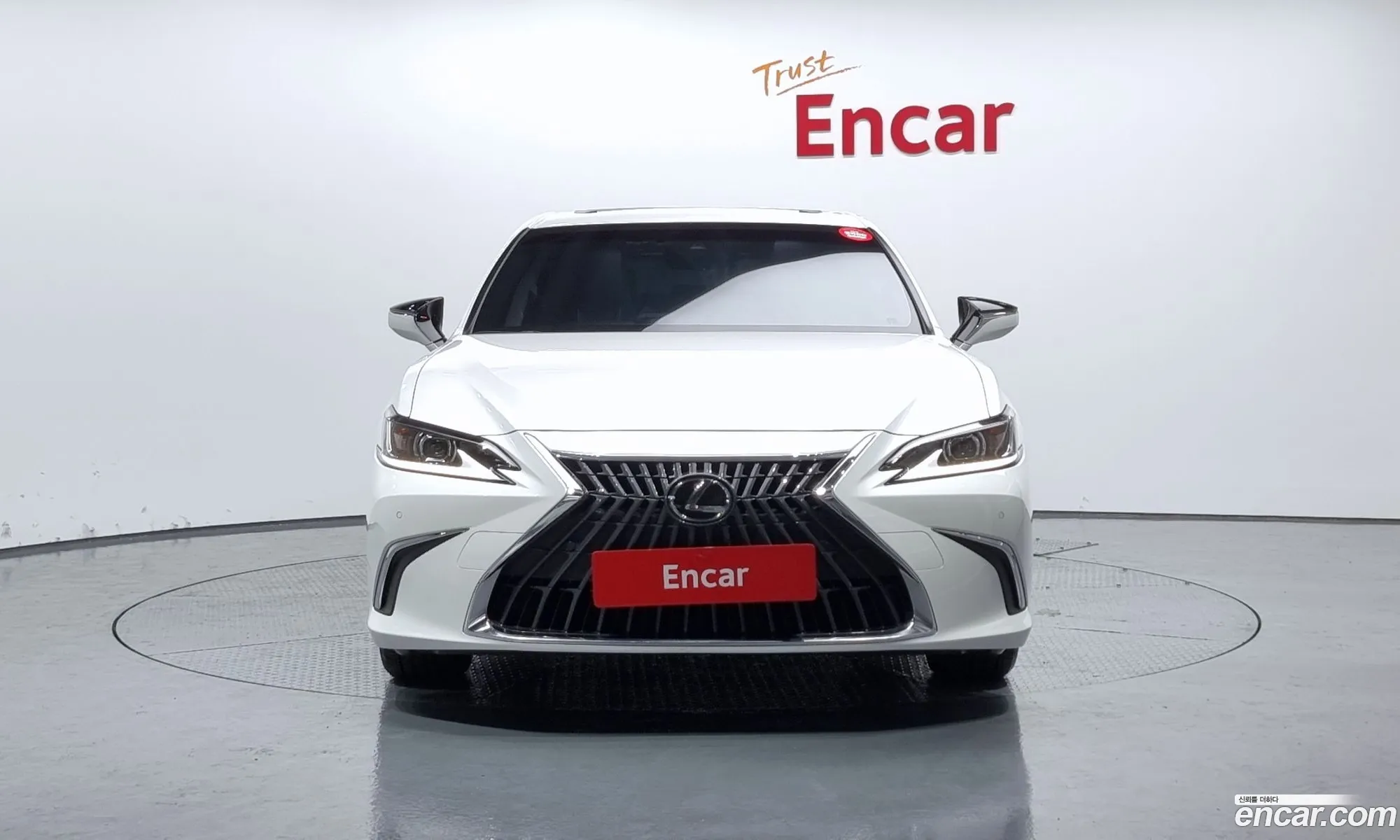 Lexus Es Luxury Plus 2023 - фотография 3710838