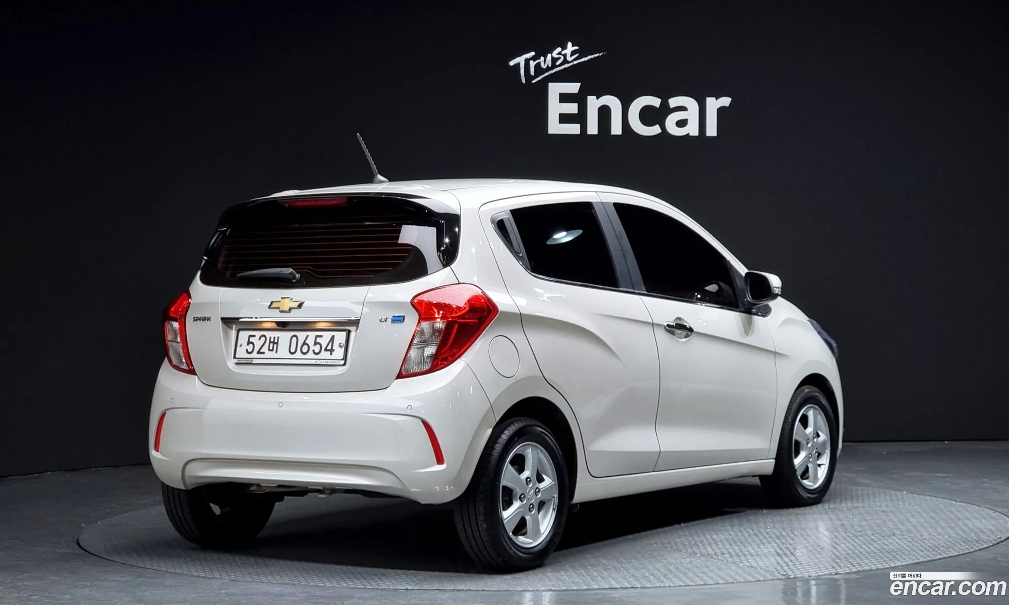 Chevrolet Spark Eco Lt 2016 - фотография 4867821