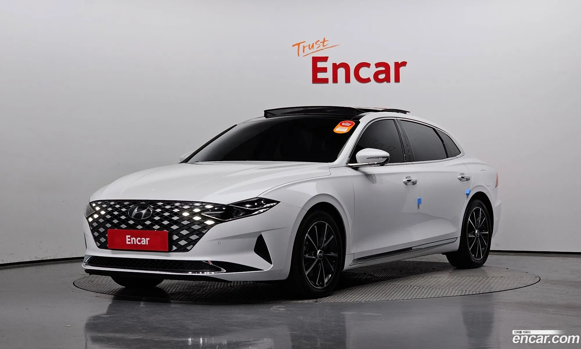 Hyundai Grandeur Vi 25 2022 - фотография 15922255