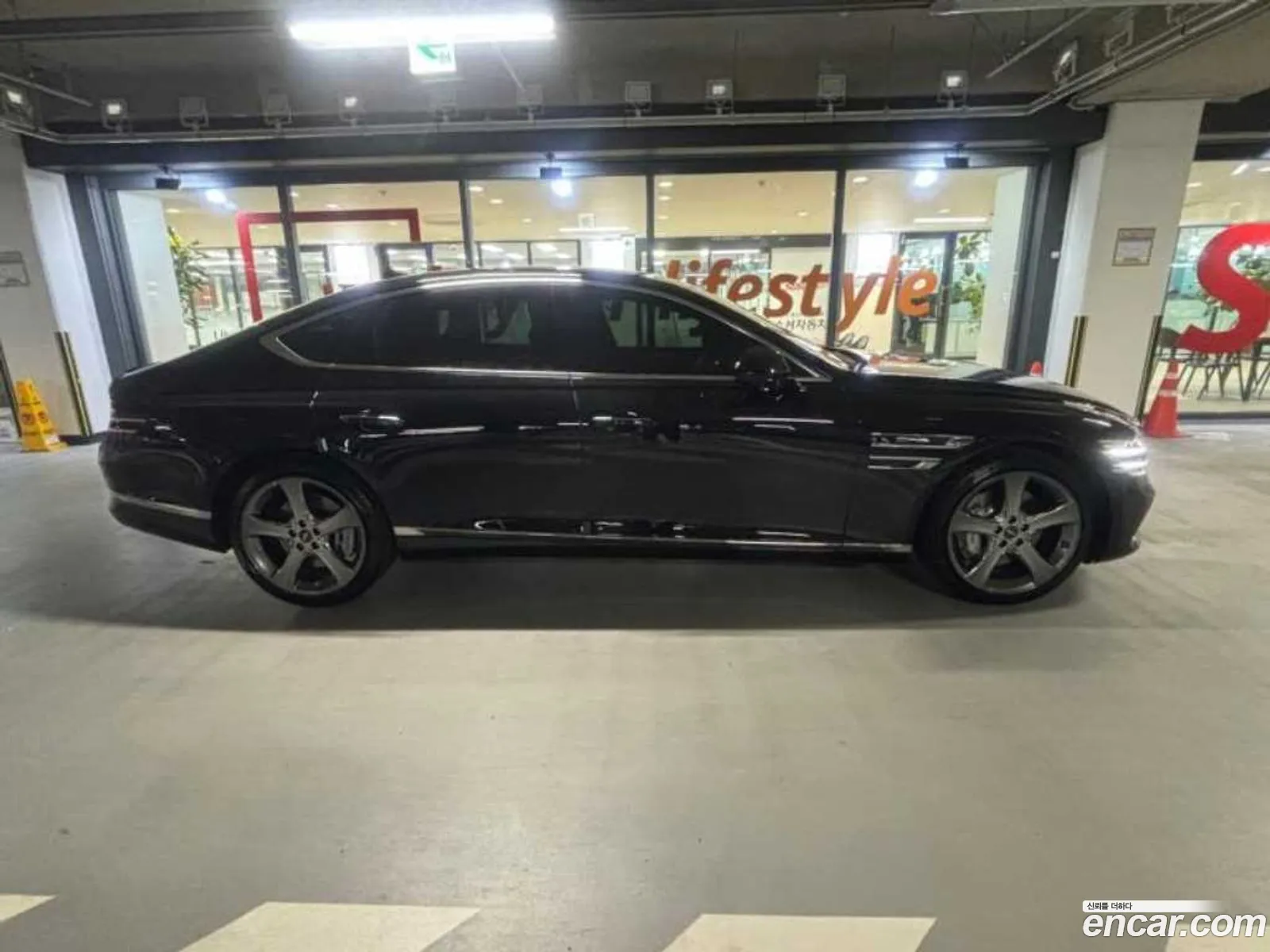 Genesis G80 Gasoline 25 Turbo Awd 2024 - фотография 16125825