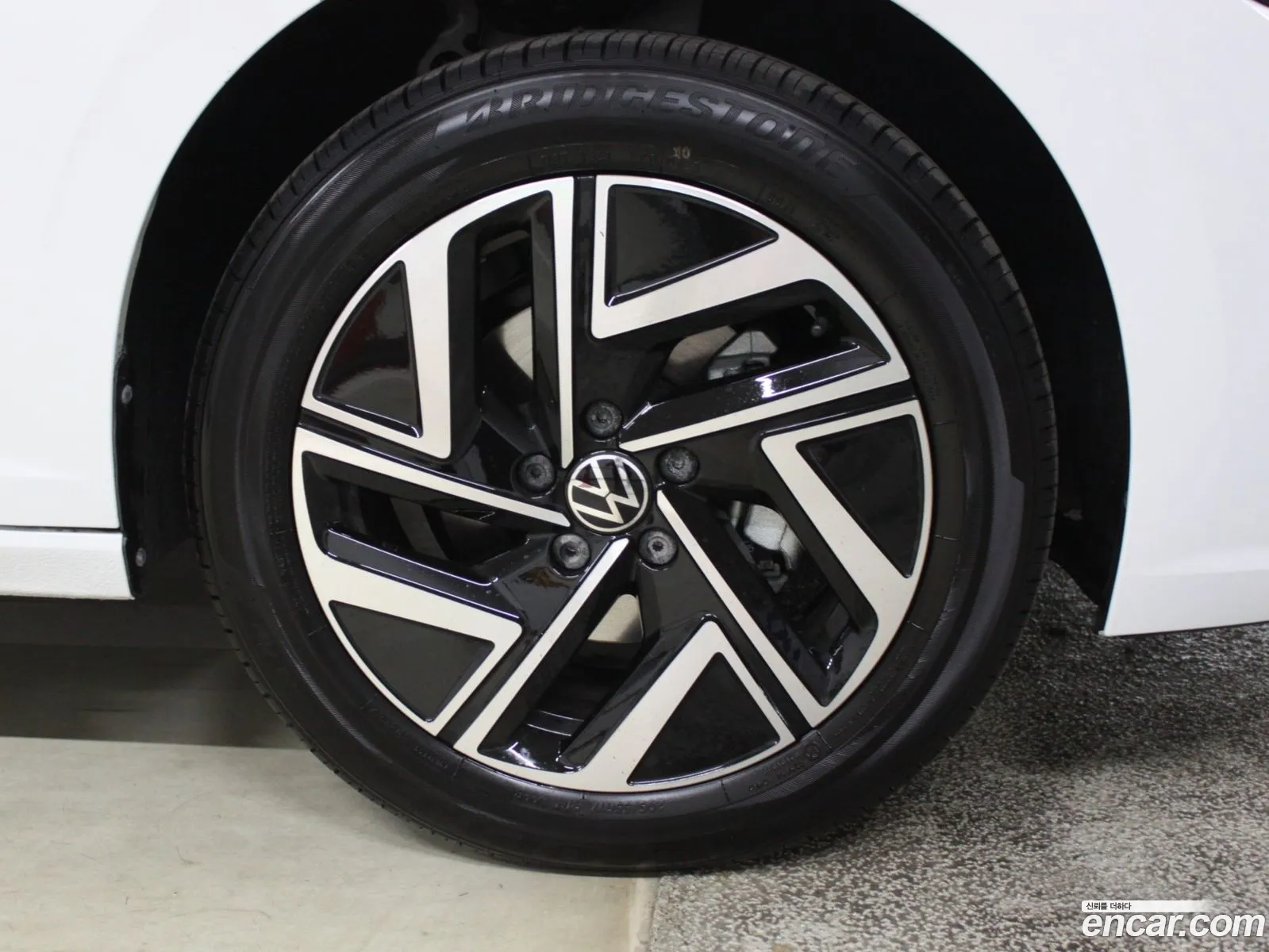 Volkswagen Jetta 15 Tsi Prestige 2023 - фотография 4873965