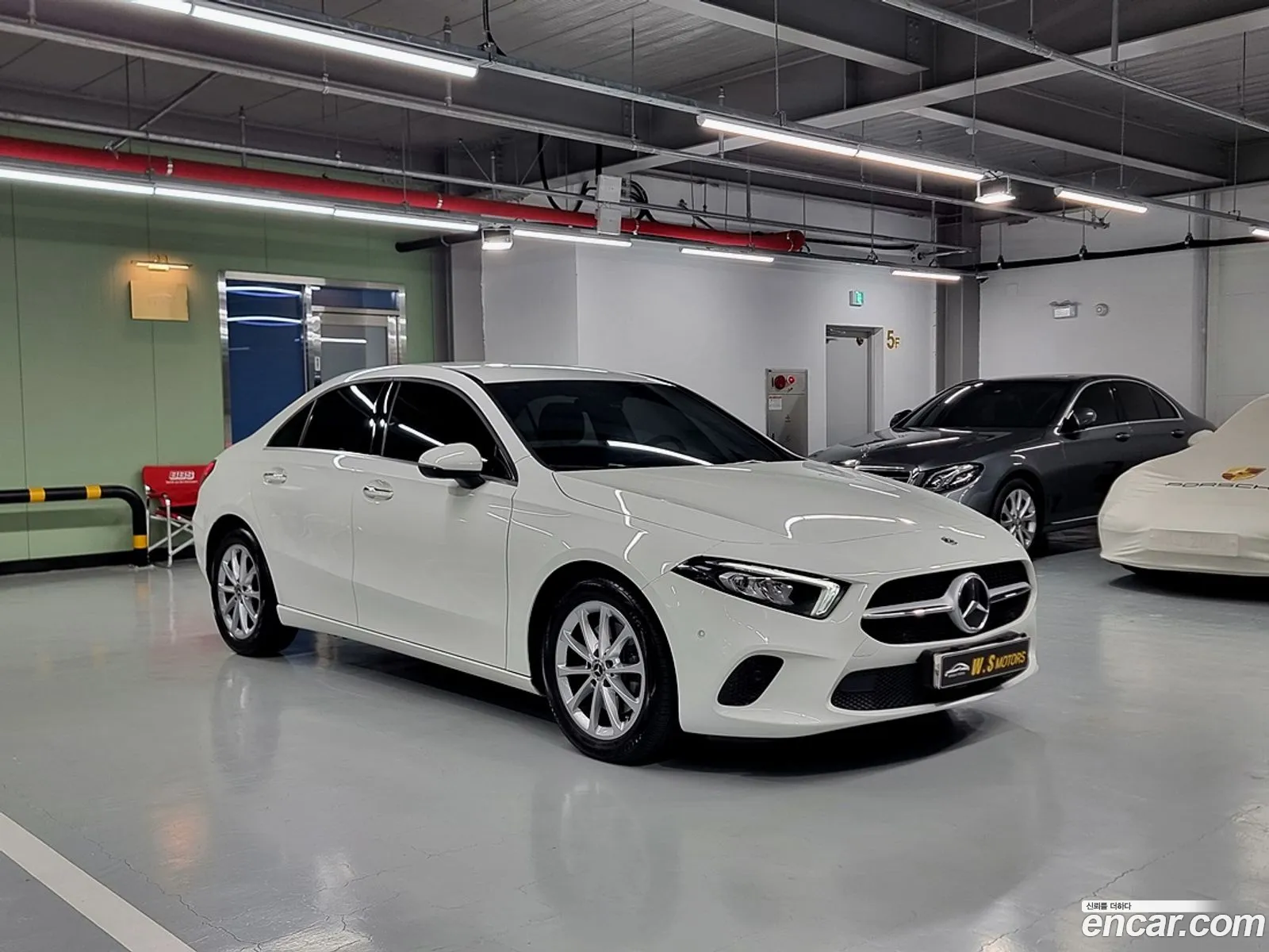 Mercedes-Benz A-Klasse Iv W177 A220 Sedan 2020 - фотография 12656346