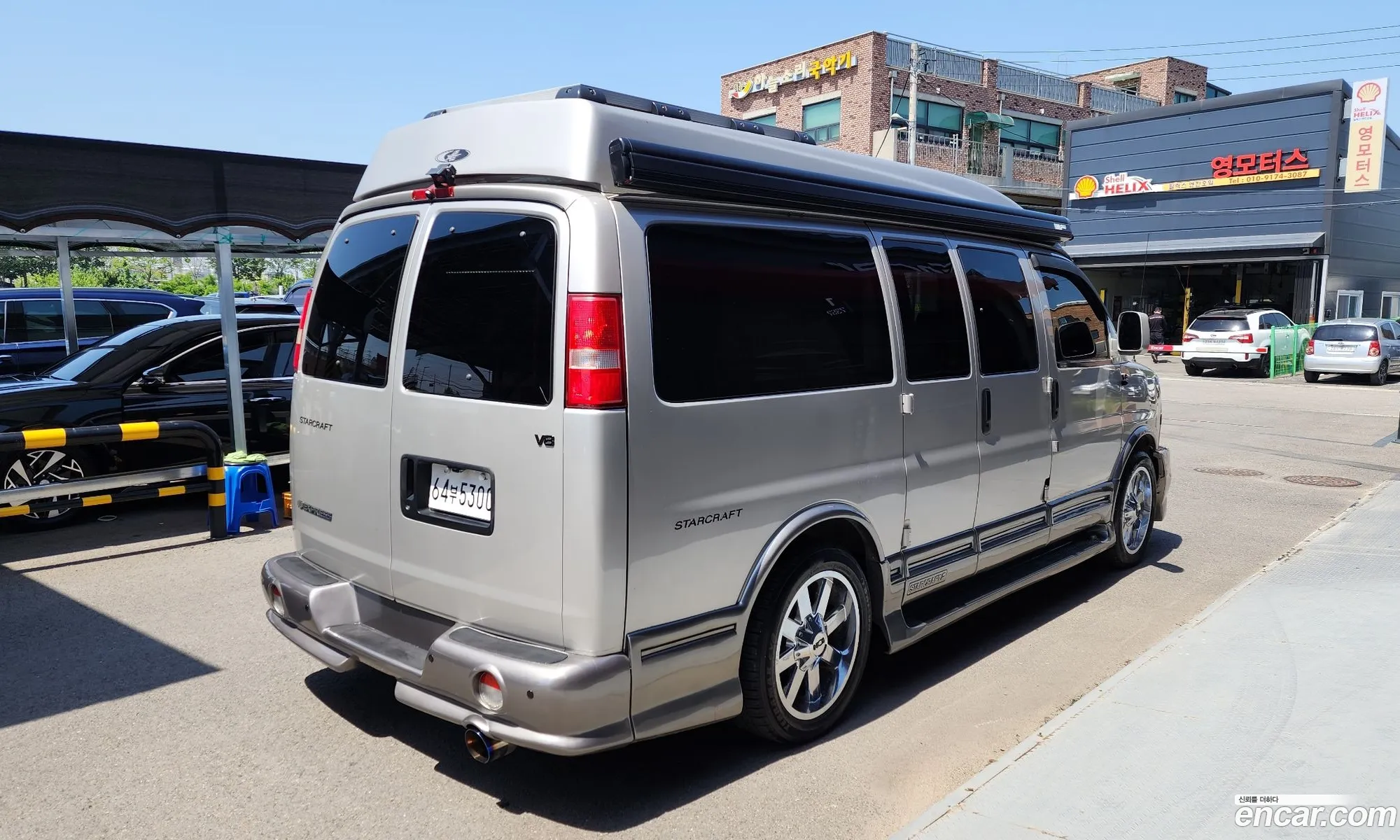 Chevrolet Express Van 53 - фотография 7412707