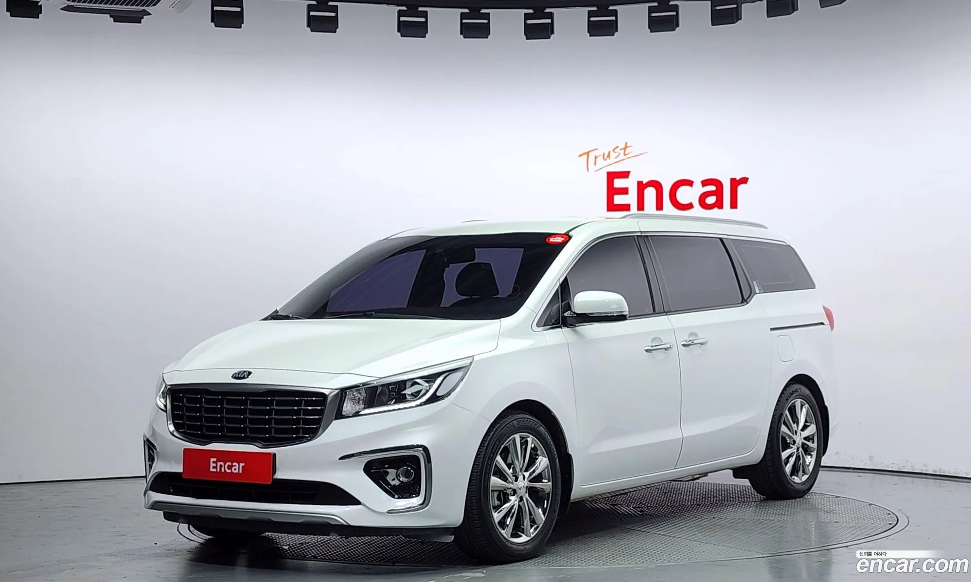 Kia Carnival Iii 9-Seater Prestige 2019 - фотография 12546054