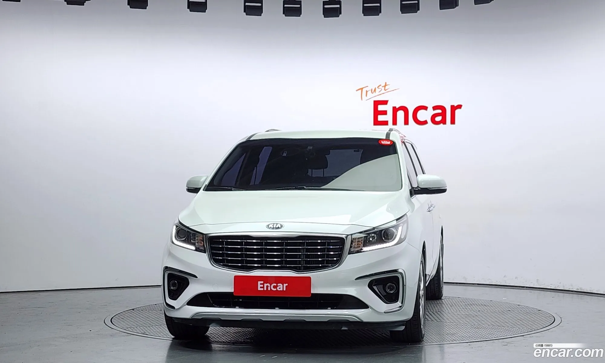 Kia Carnival Iii 9-Seater Prestige 2019 - фотография 12546056