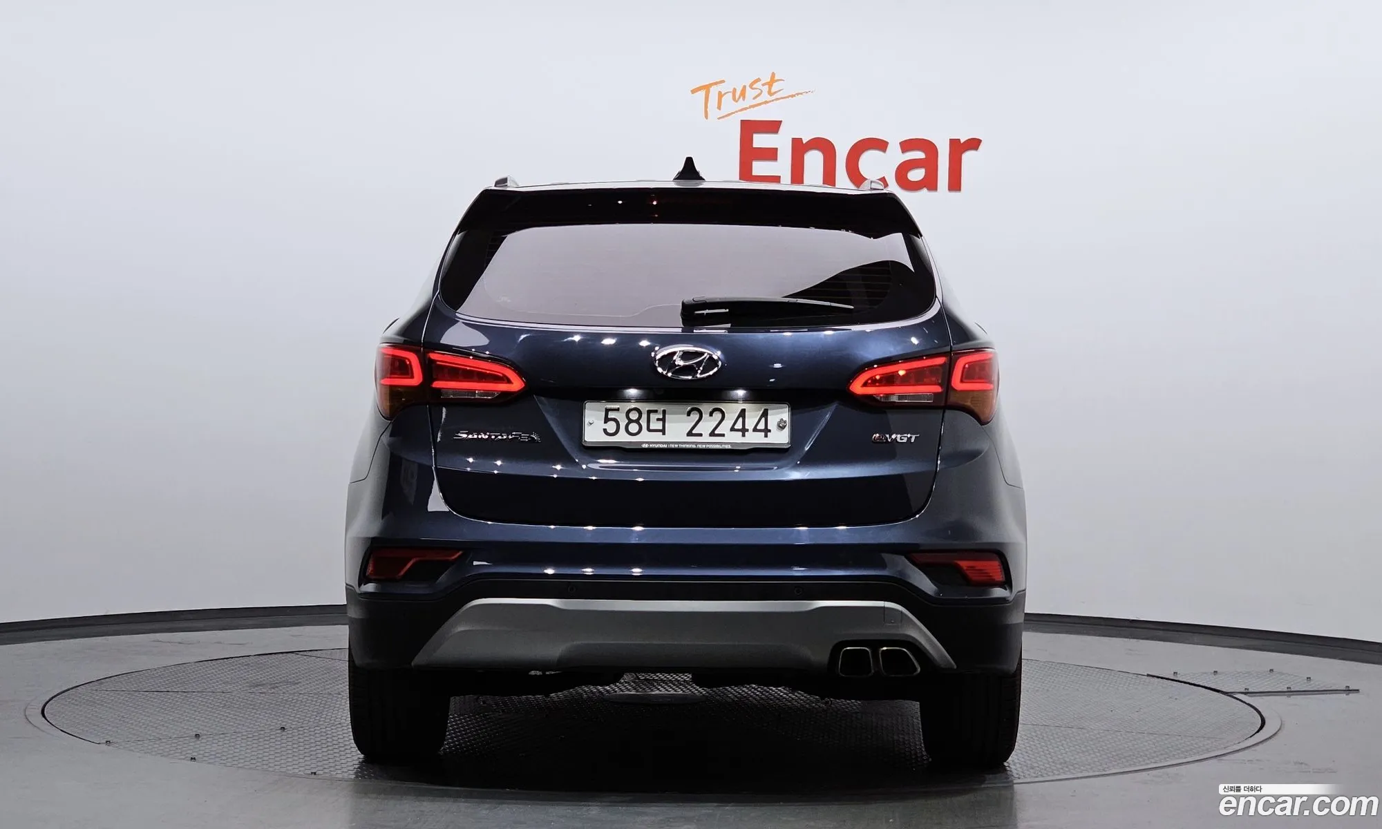 Hyundai Santa Fe Iii Diesel 20 2Wd 2016 - фотография 15995281