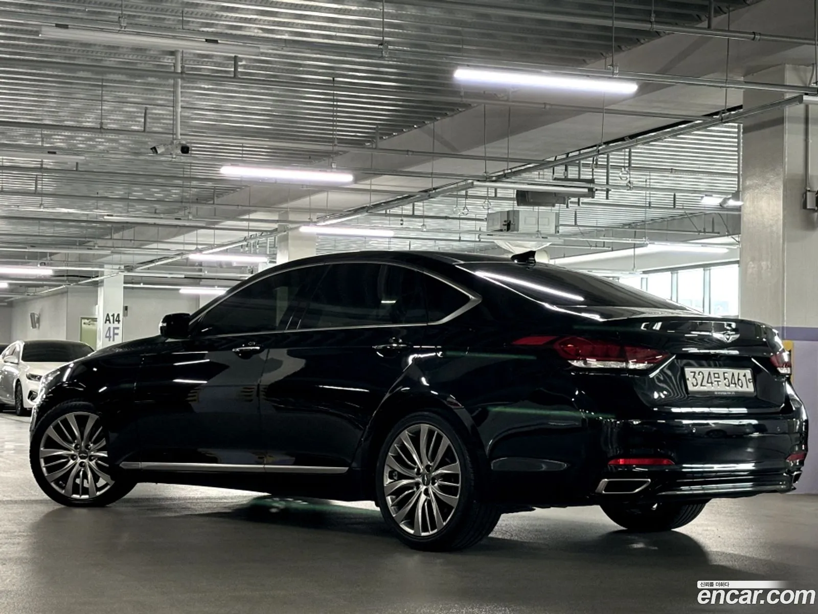 Genesis G80 33 Gdi Premium Luxury - фотография 14302429