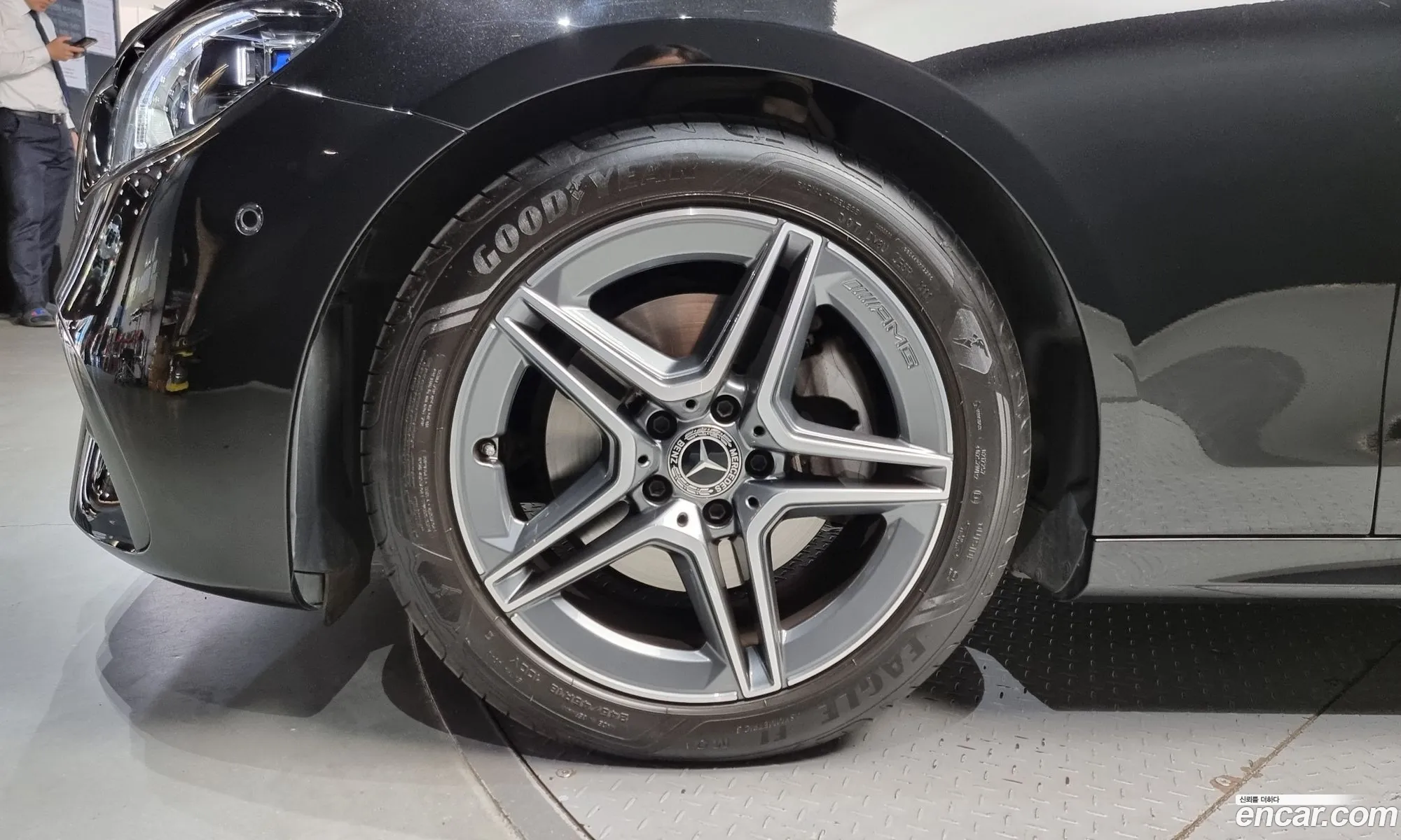 Mercedes-Benz E-Klasse E250 Amg Line 2023 - фотография 12825046
