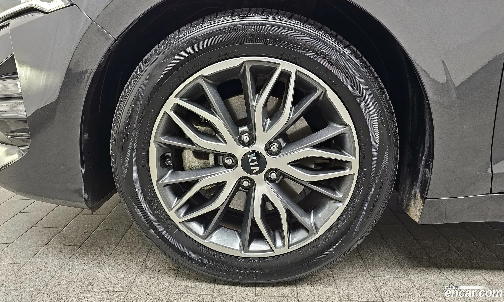 Kia K5 Ii 20 2020 - фотография 12366099