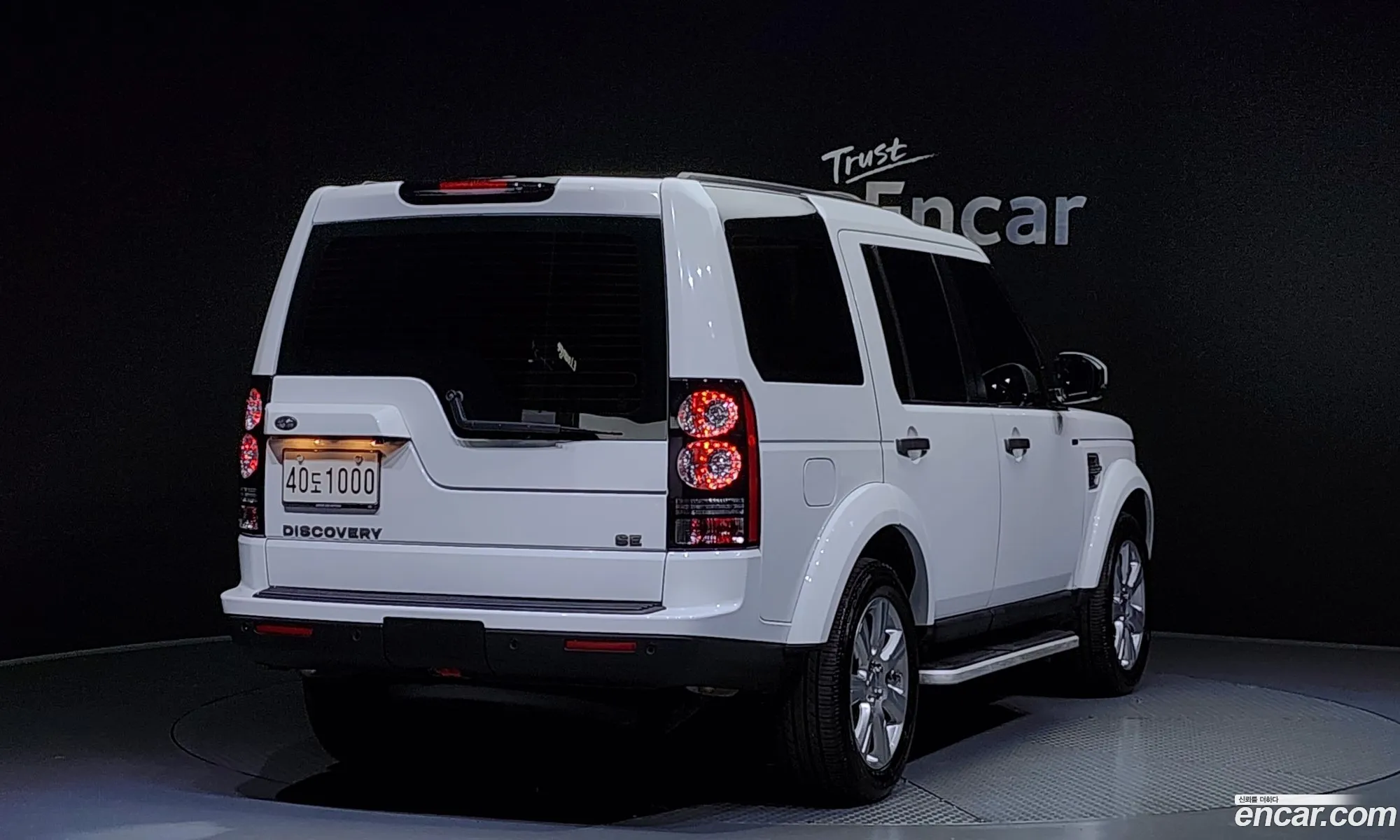 Land Rover Discovery 30 Sdv6 Se 2016 - фотография 3530865