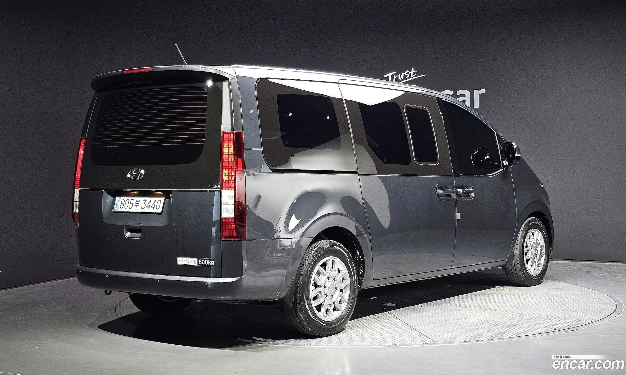 Hyundai Staria Cargo 5-Seater 2023 - фотография 17964595