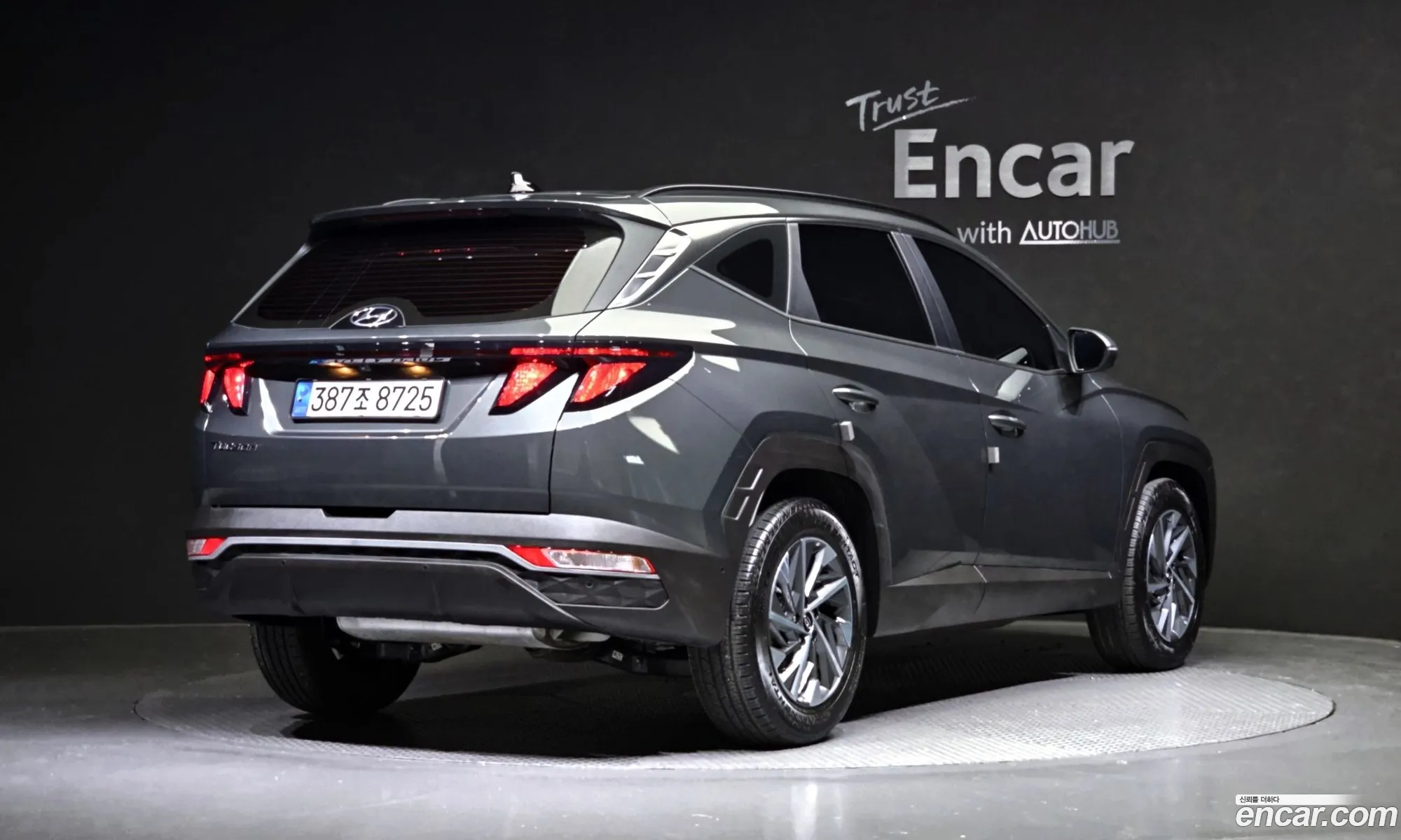 Hyundai Tucson Premium 2Wd 2023 - фотография 12940766