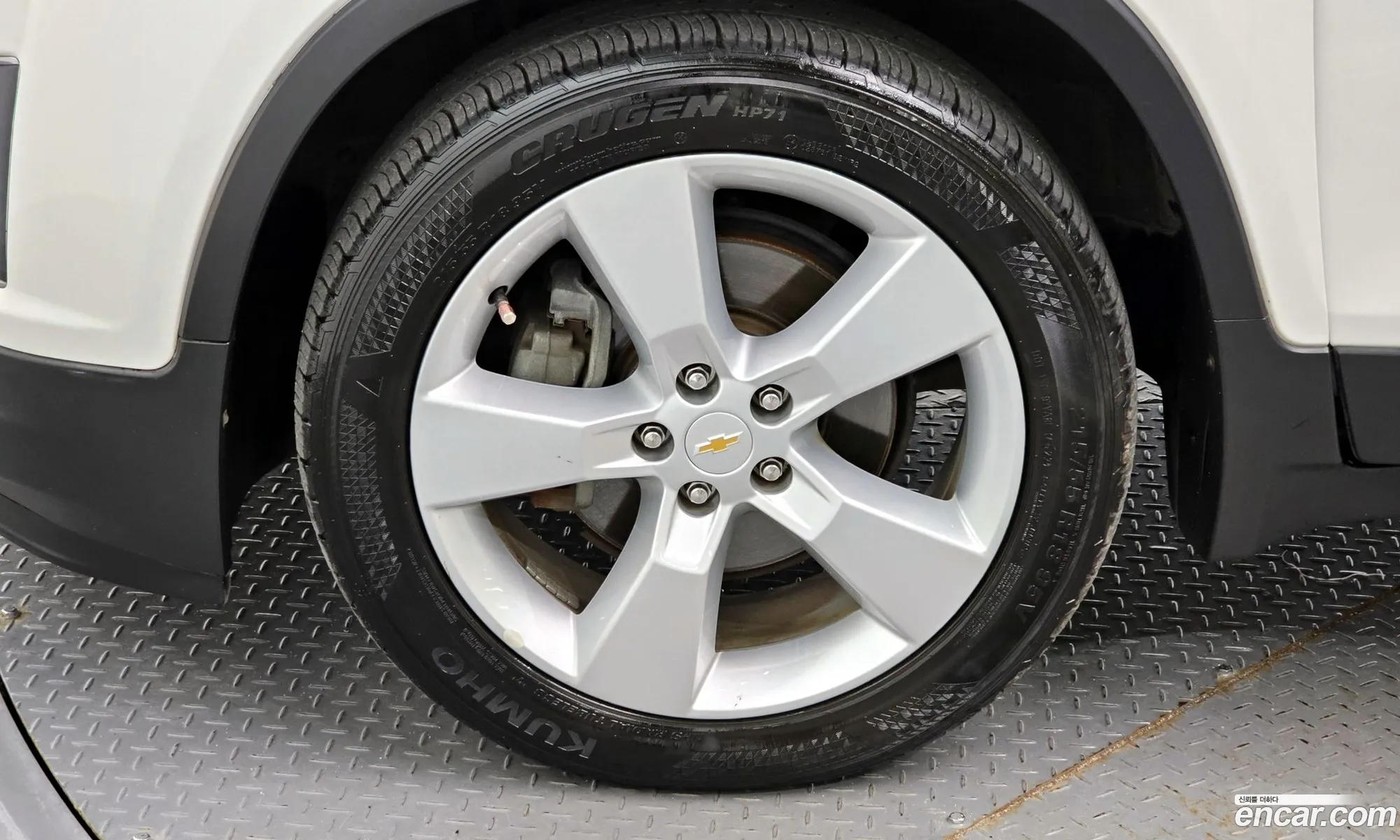 Chevrolet Trax I 14 Ltz 2013 - фотография 4625554