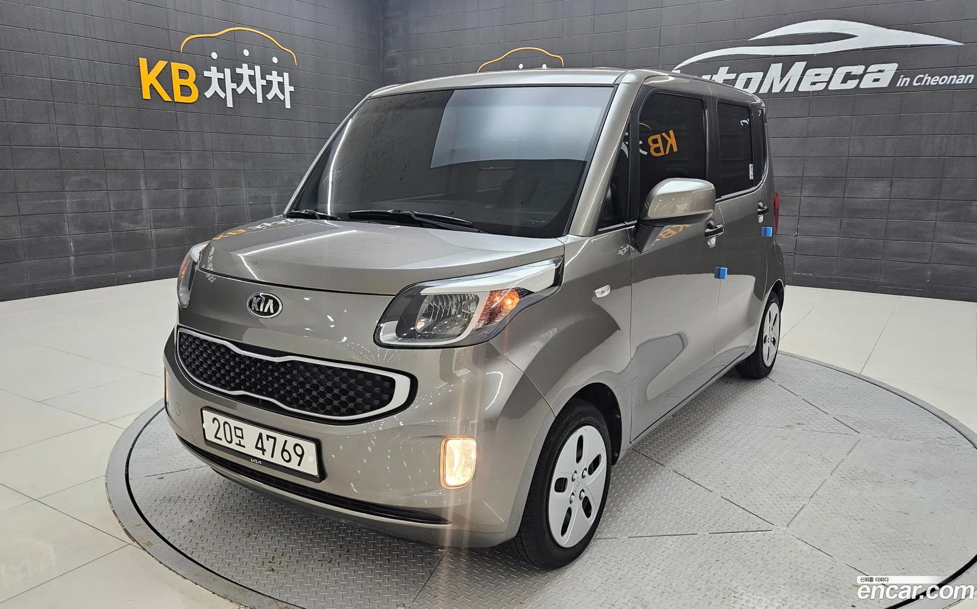 Kia Ray Luxury Van 2013 - фотография 19355652