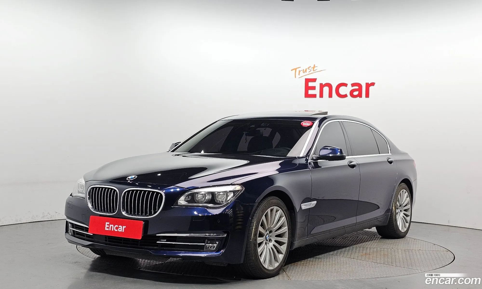 BMW 7Er V F01F02F04 740Li 2013 - фотография 4604692