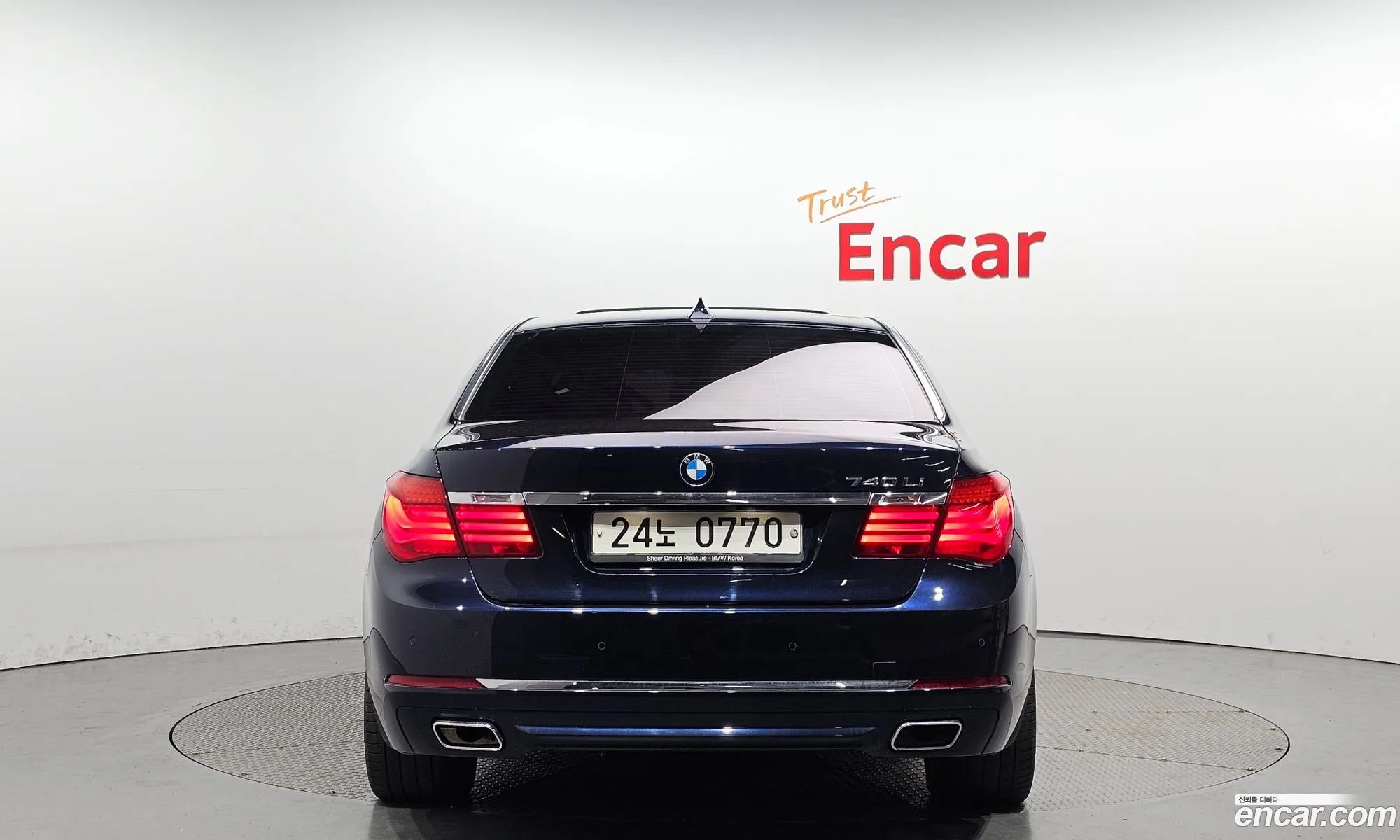 BMW 7Er V F01F02F04 740Li 2013 - фотография 4604695