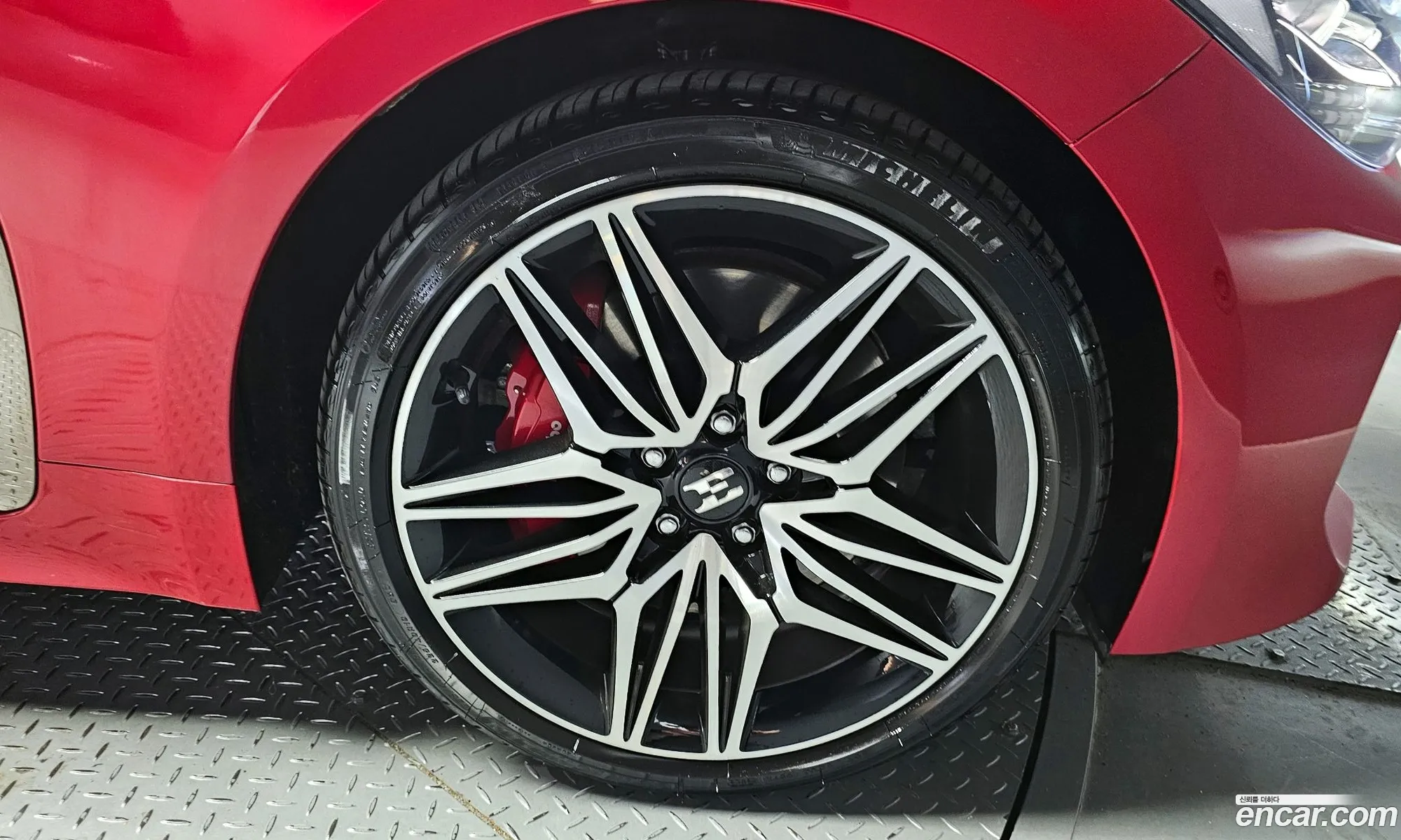 Kia Stinger Meister 33 Gt Awd Masters Turbo Package - фотография 12767914