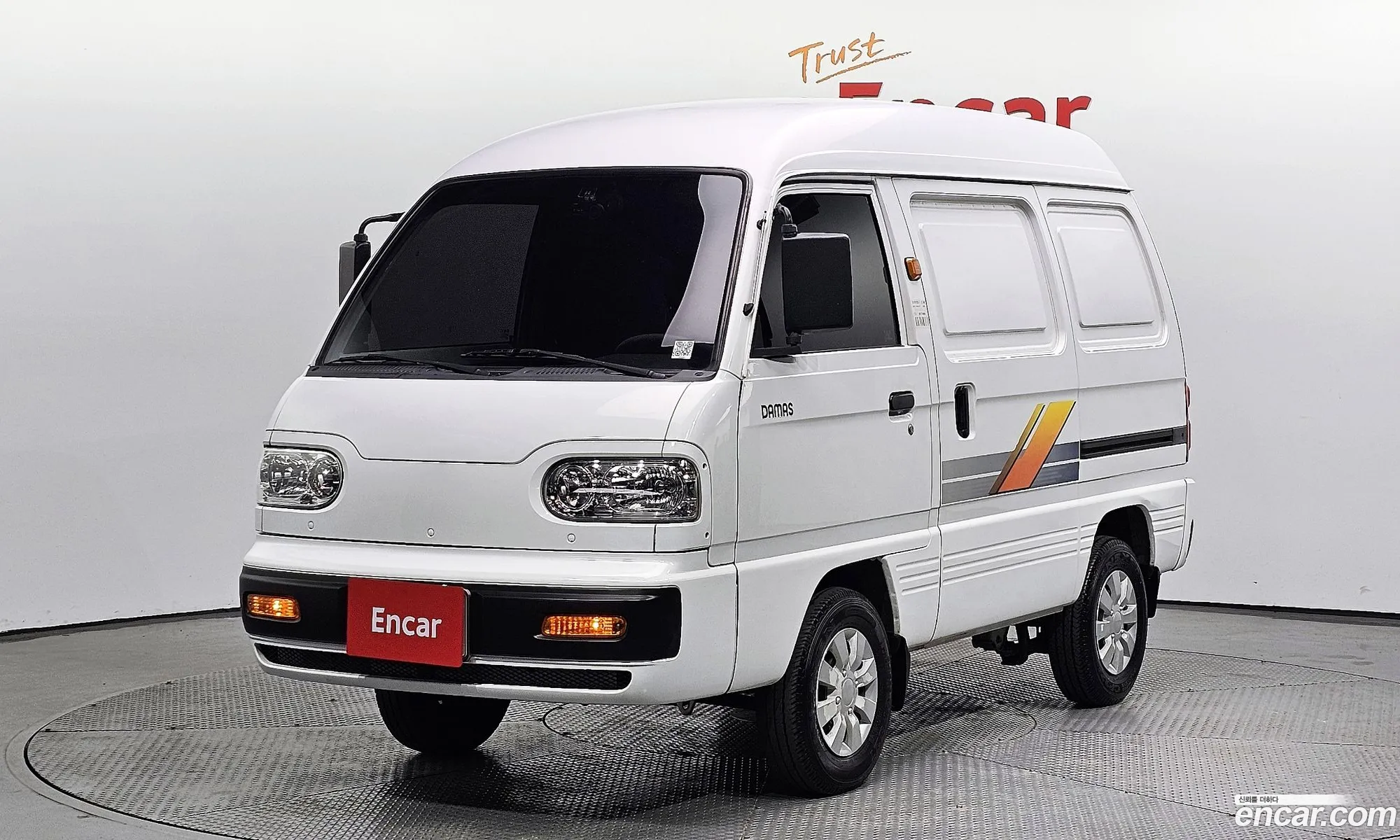 Chevrolet Damas 2-Seater Panel Van 2018 - фотография 4624295