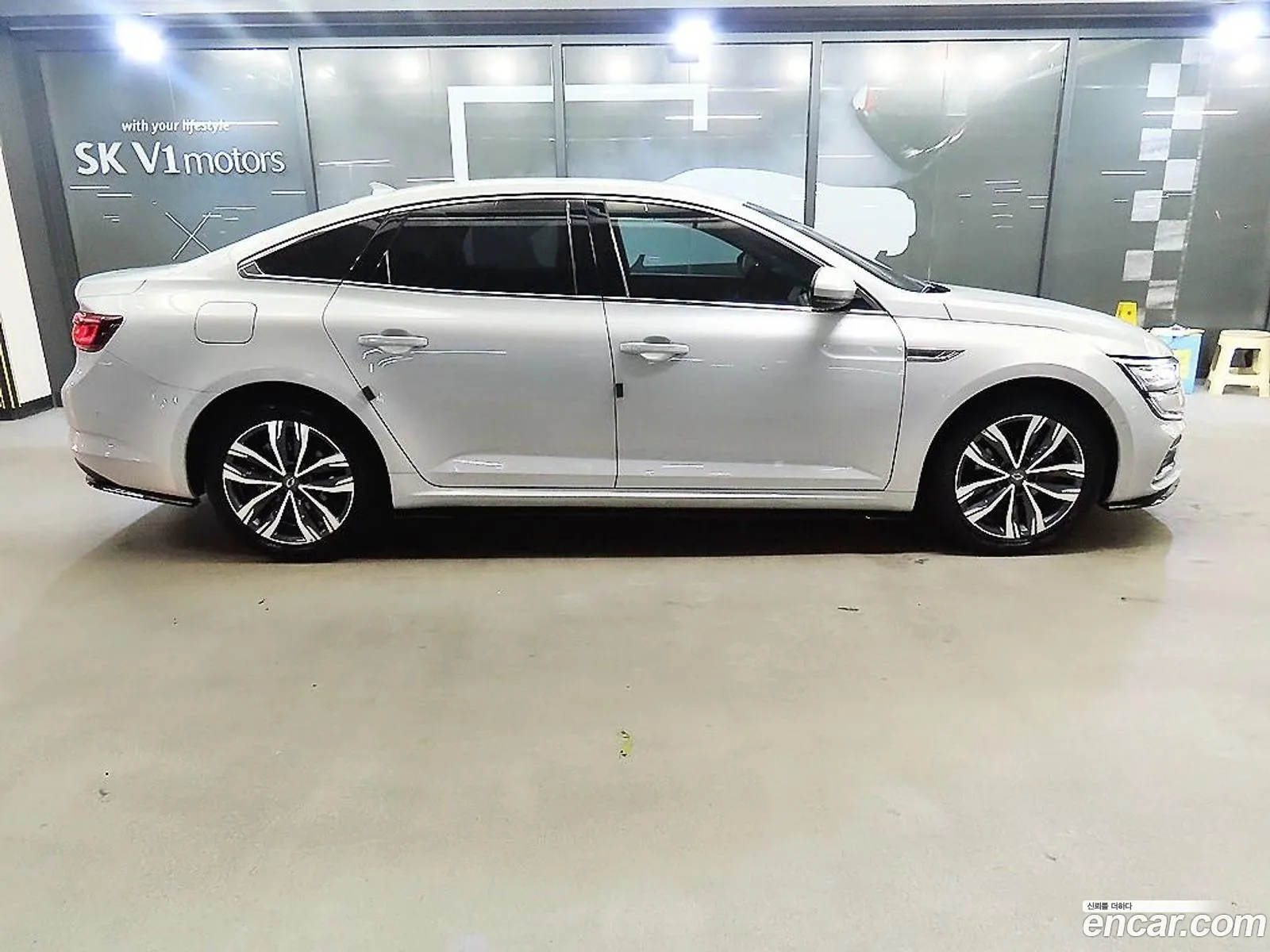 Renault Samsung Sm6 18 Tce Le 2021 - фотография 4051901