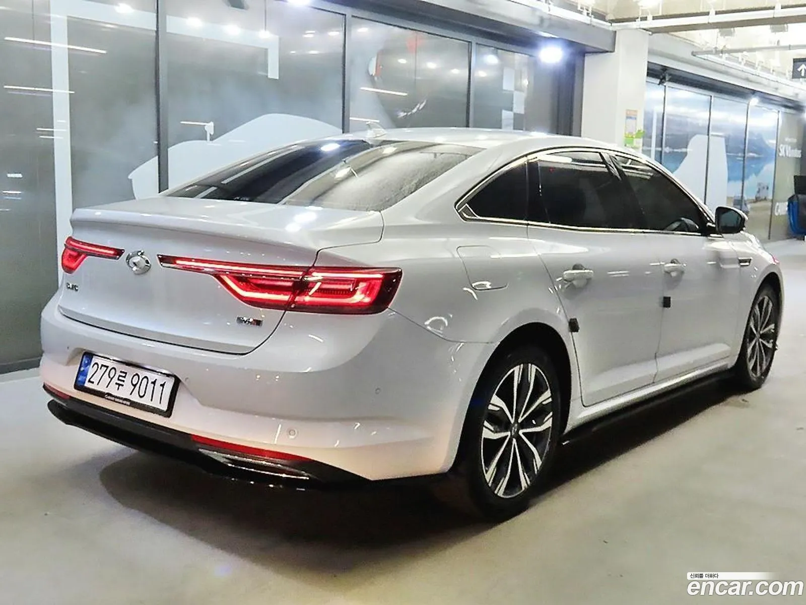 Renault Samsung Sm6 18 Tce Le 2021 - фотография 4051902