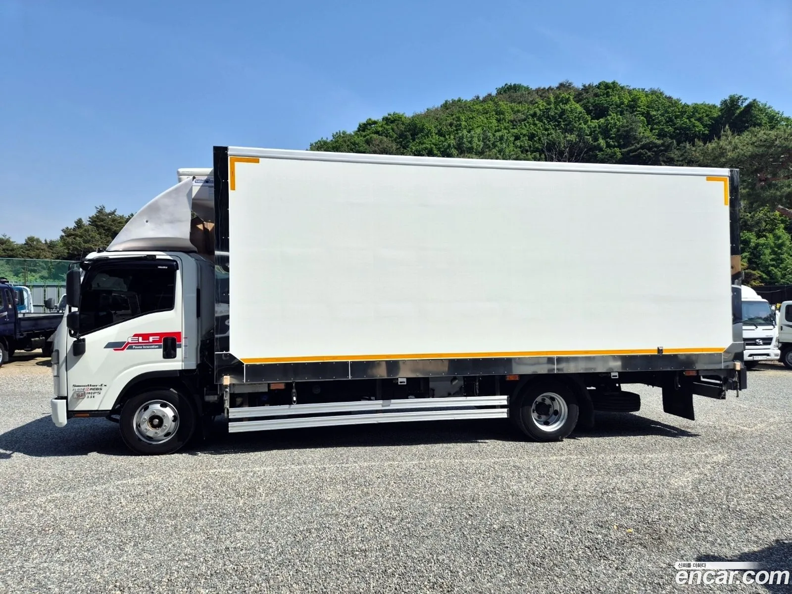 Isuzu 2022 - фотография 3507799