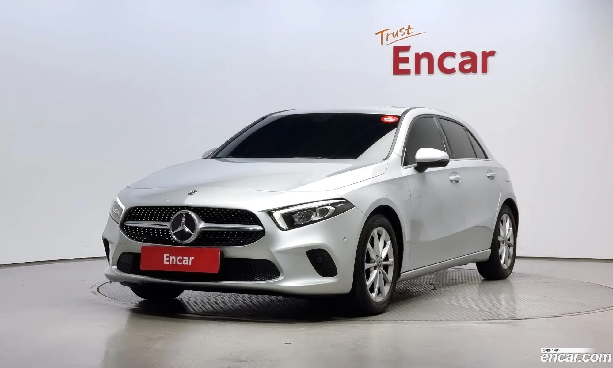 Mercedes-Benz A-Klasse Iv W177 A220 Hatchback 2019 - фотография 12487808