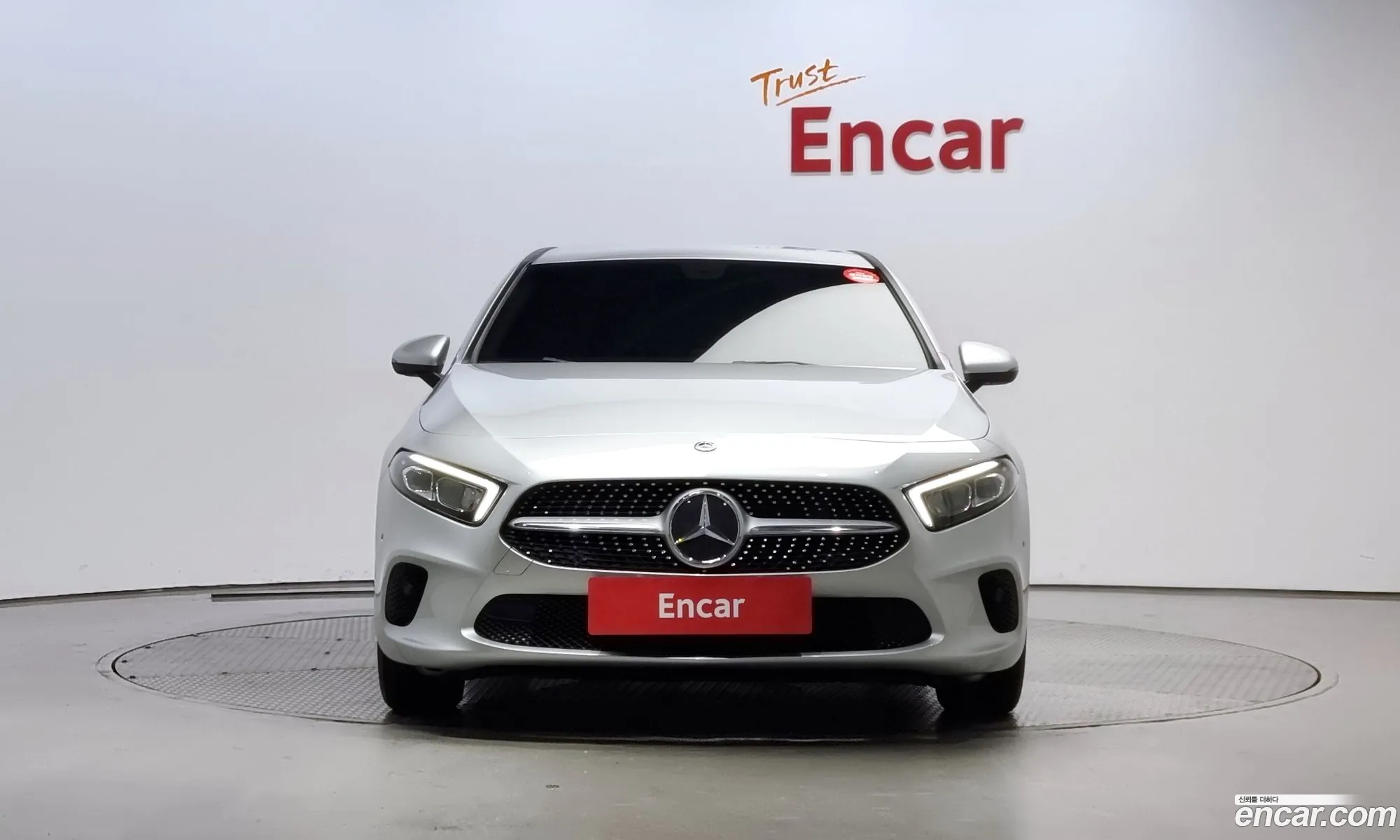 Mercedes-Benz A-Klasse Iv W177 A220 Hatchback 2019 - фотография 12487810