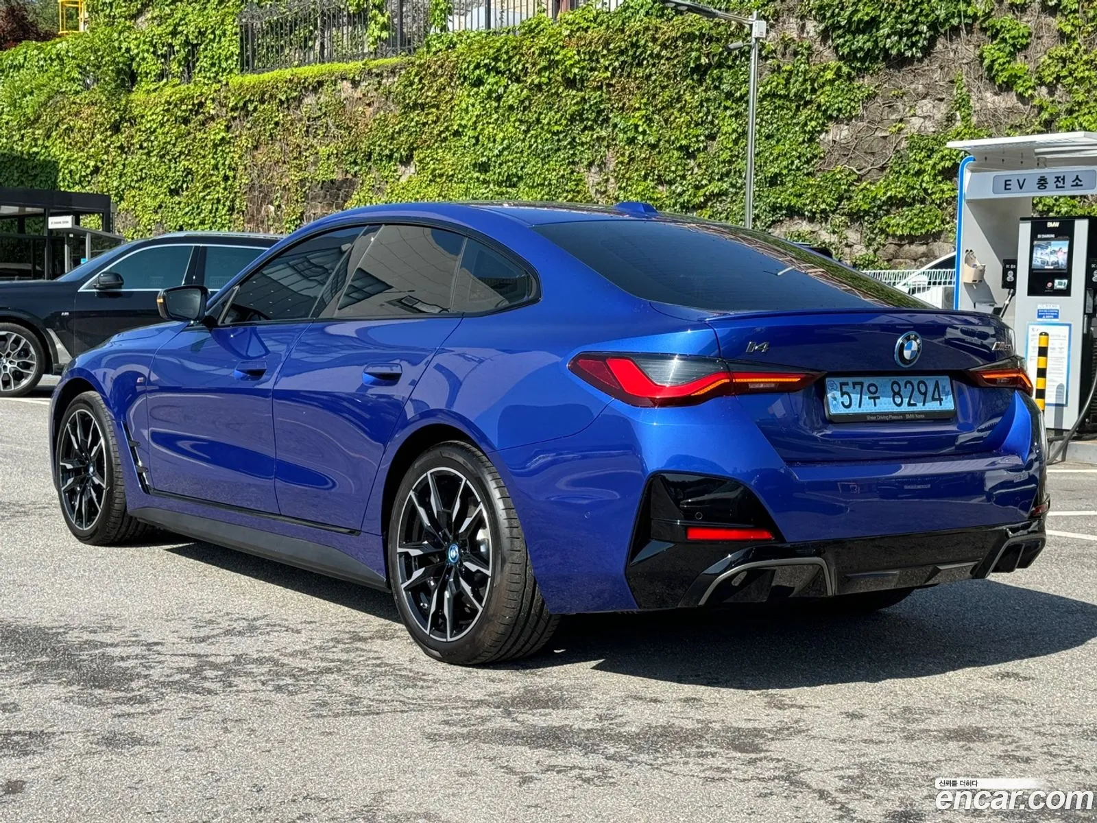 BMW I4 I4 M50 2022 - фотография 15083326