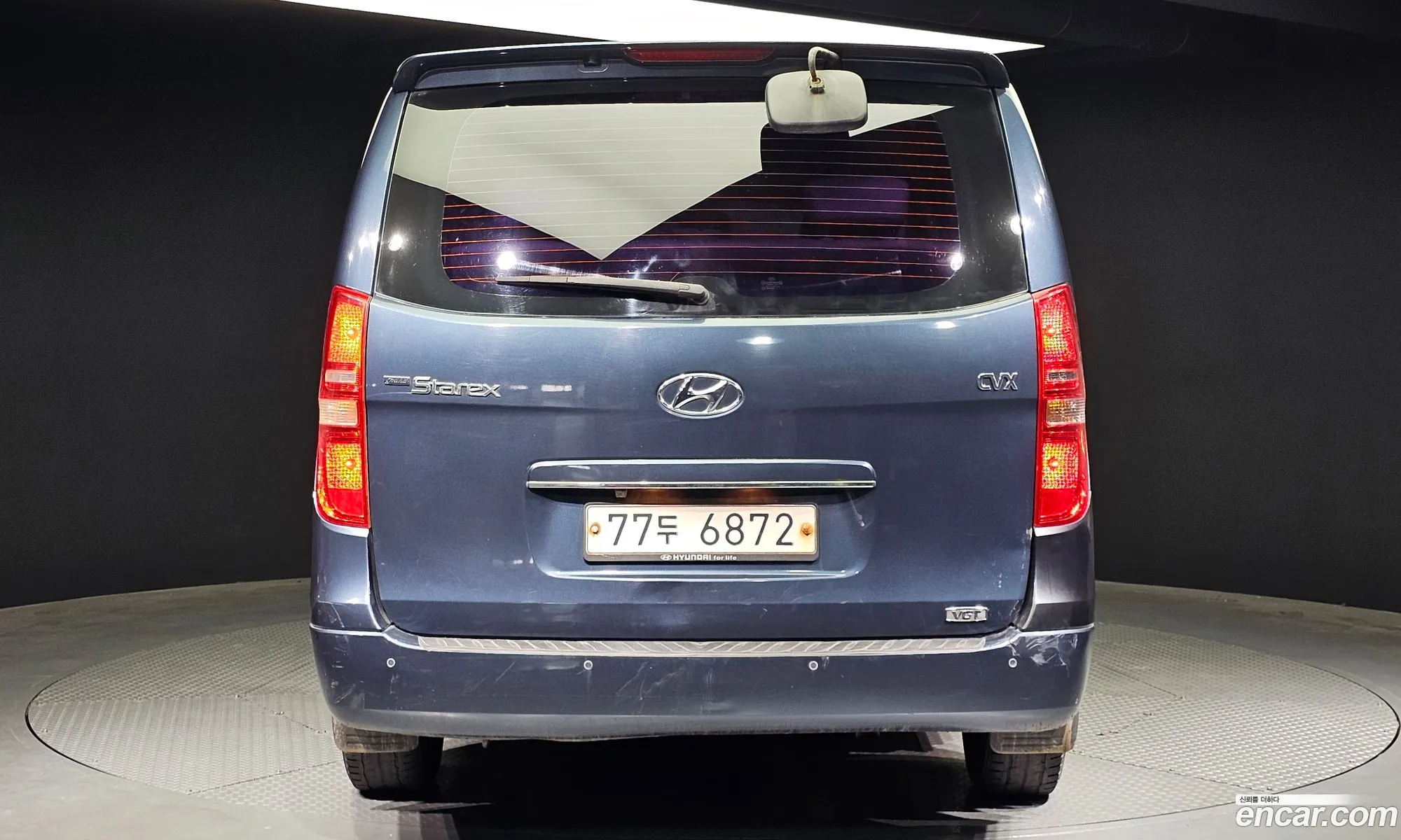 Hyundai Starex 12-Seater Wagon 2012 - фотография 11469056