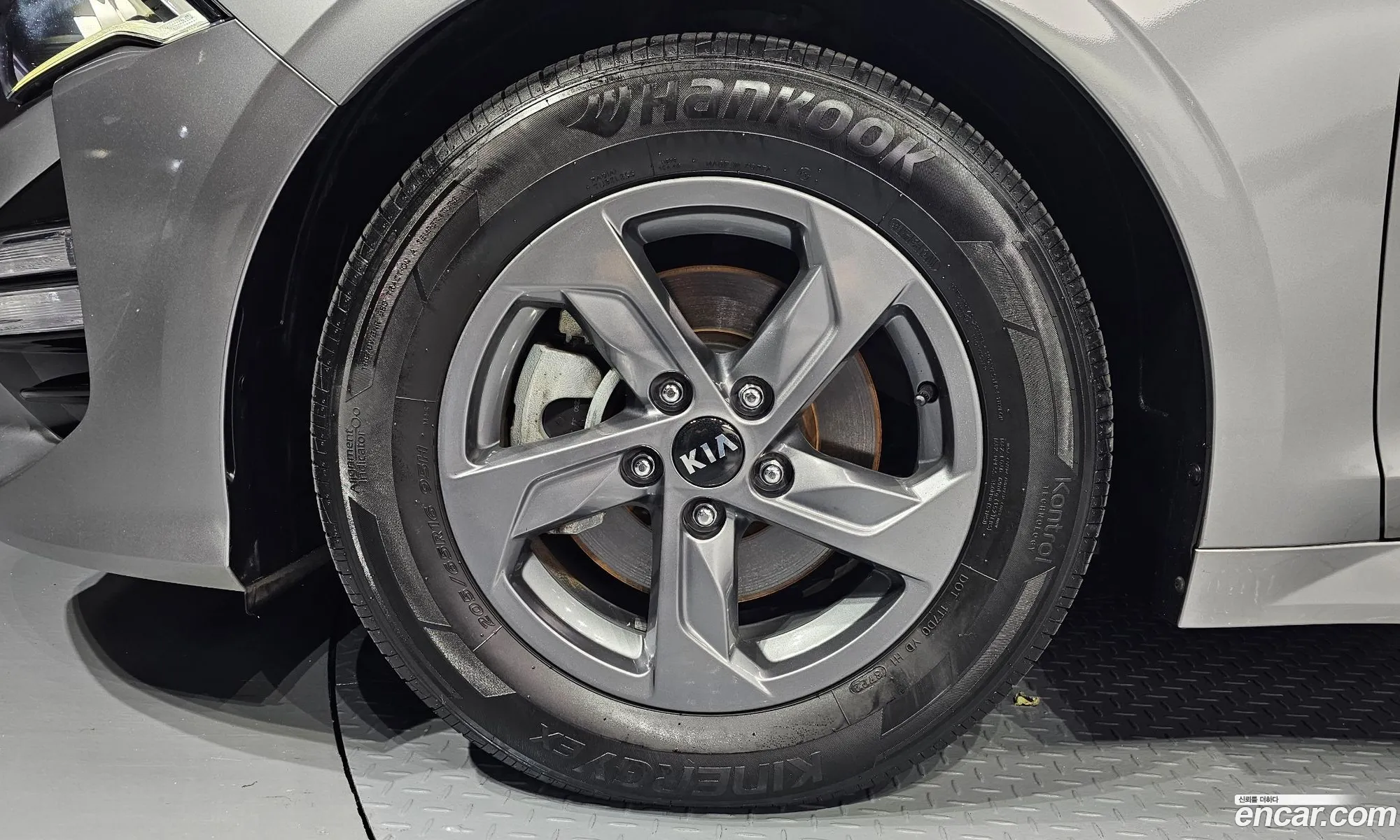 Kia K5 Ii 20 Lpi For Rental Cars 2020 - фотография 12541897