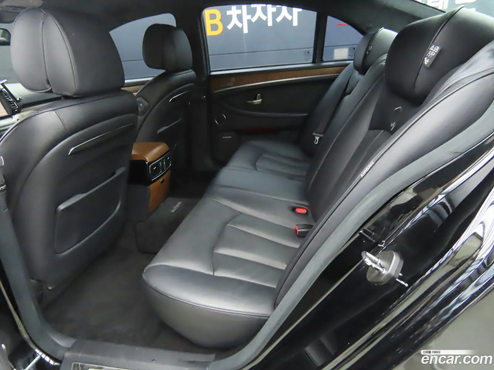 Ssangyong Chairman Ii W Cw600 4Tronic 2016 - фотография 15160129