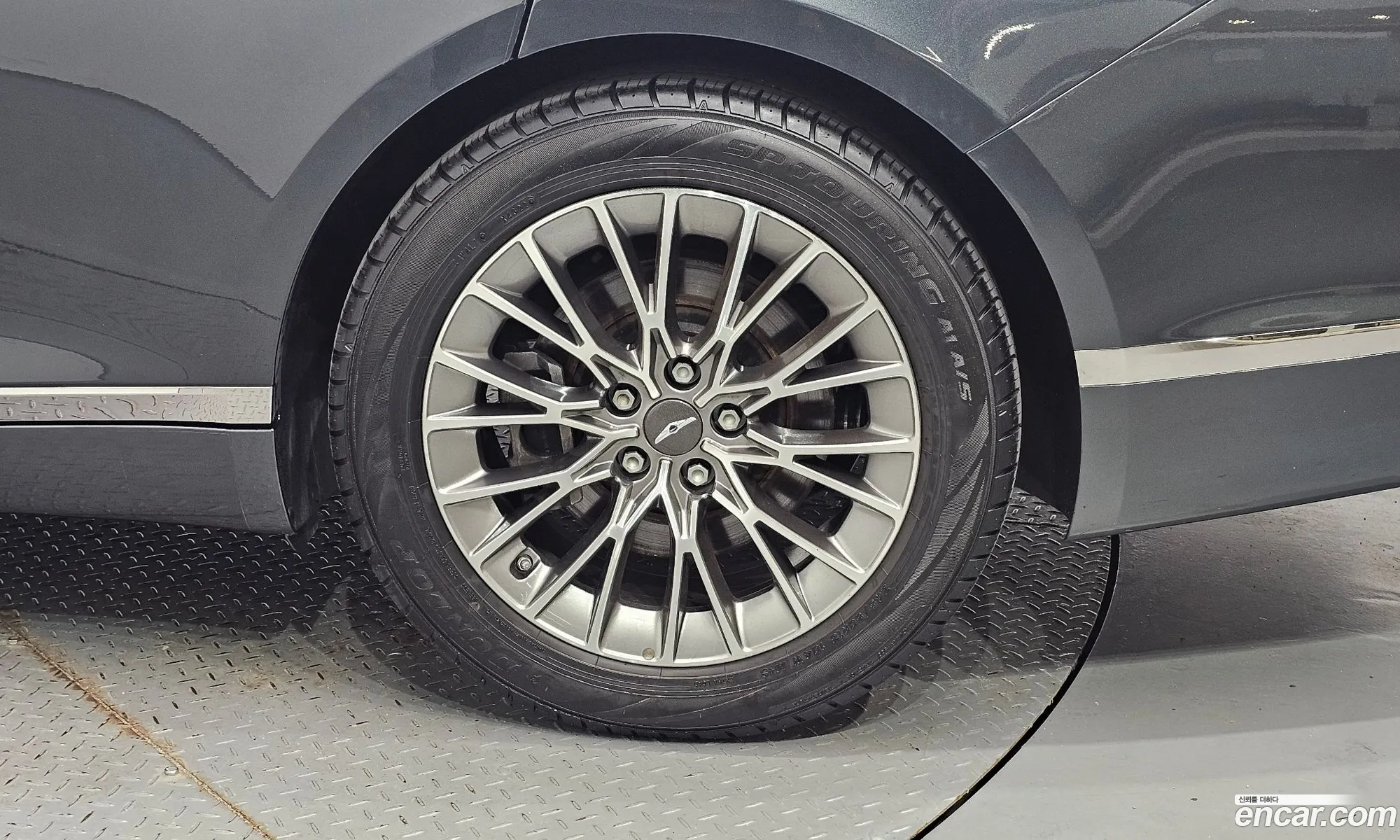 Genesis G80 Gasoline 25 Turbo Awd 2021 - фотография 17424173
