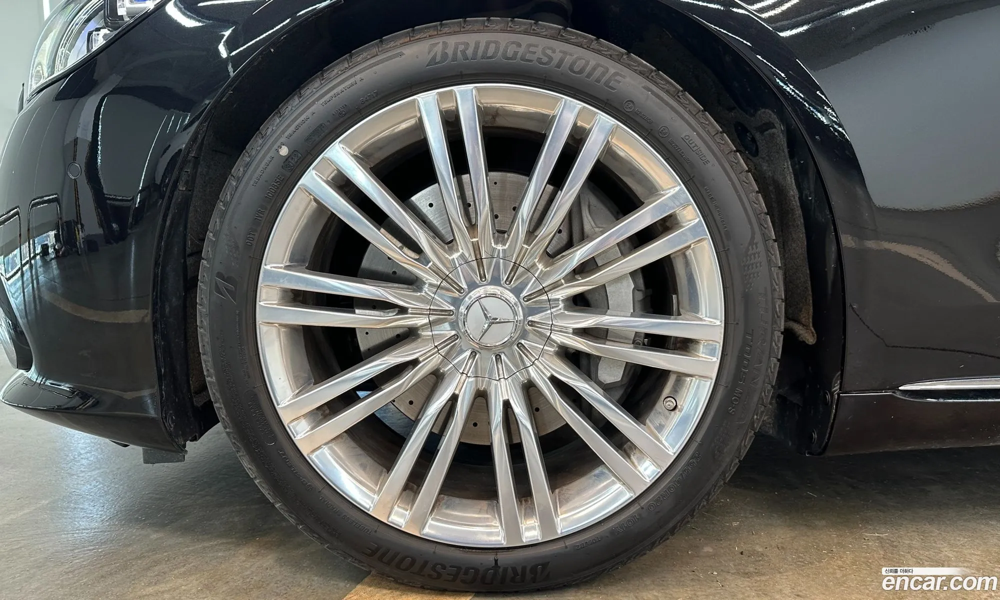 Mercedes-Benz S-Klasse S580E 4Matic 2023 - фотография 14491288