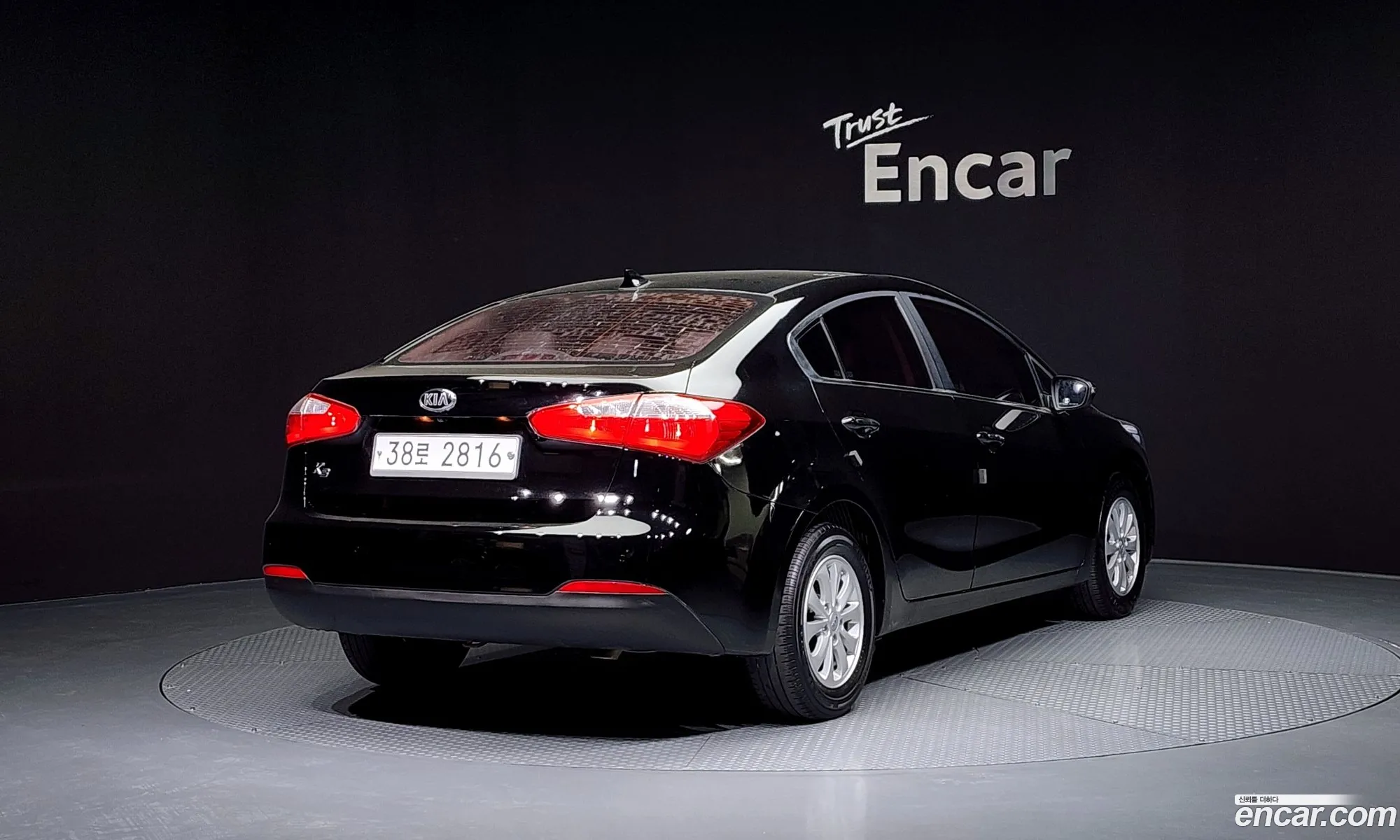Kia K3 I Luxury 2015 - фотография 17554904