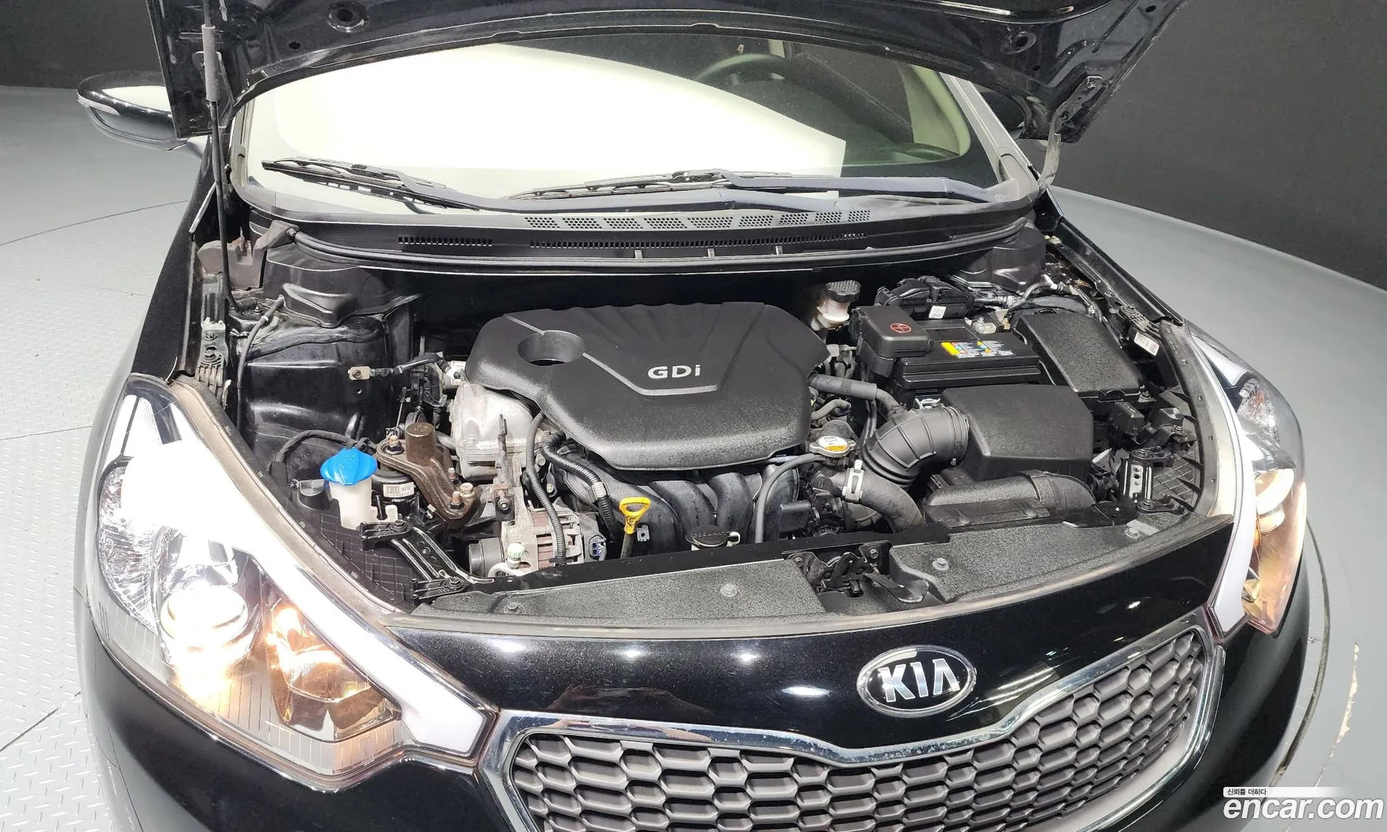 Kia K3 I Luxury 2015 - фотография 17554908