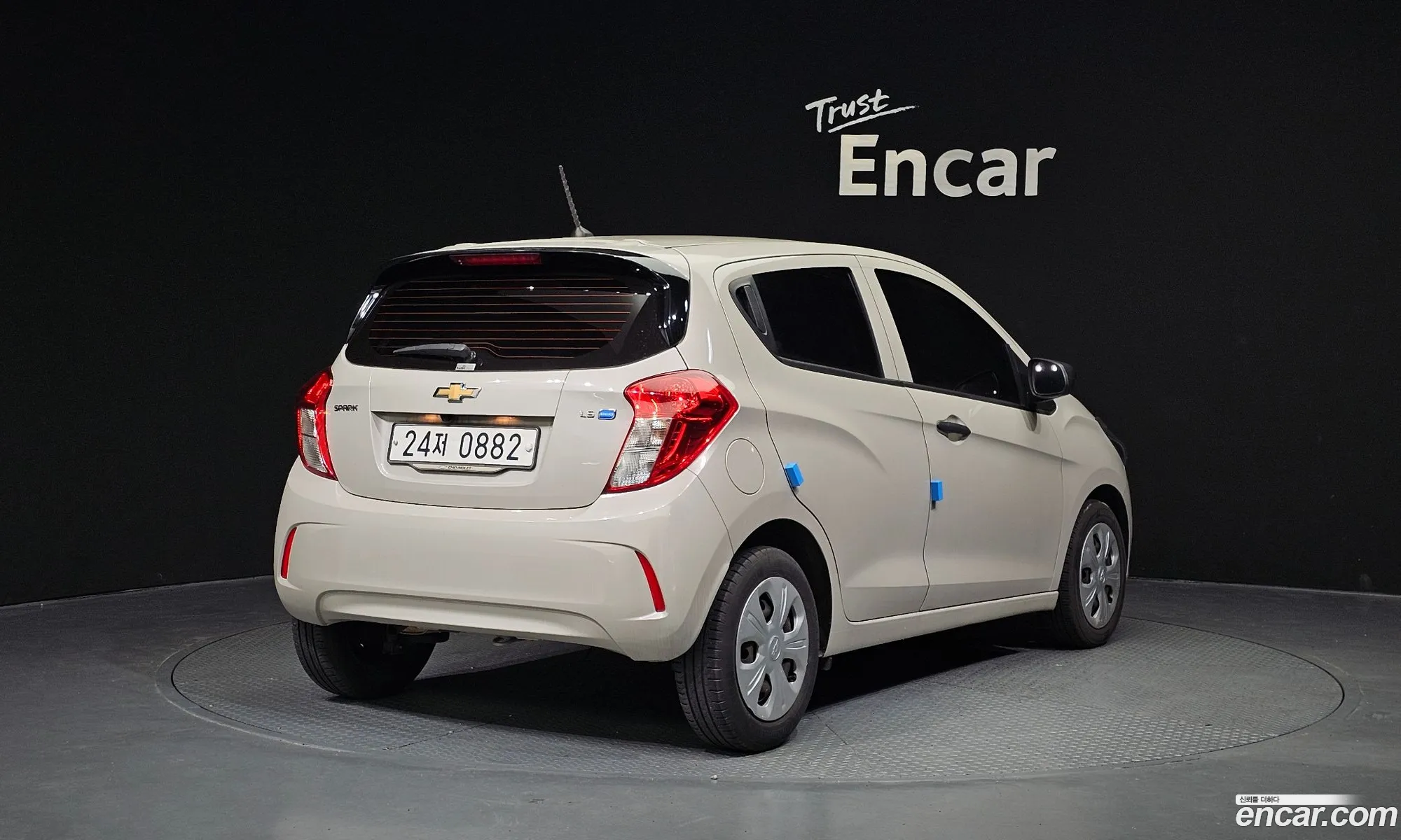 Chevrolet Spark Eco Ls 2016 - фотография 4610063