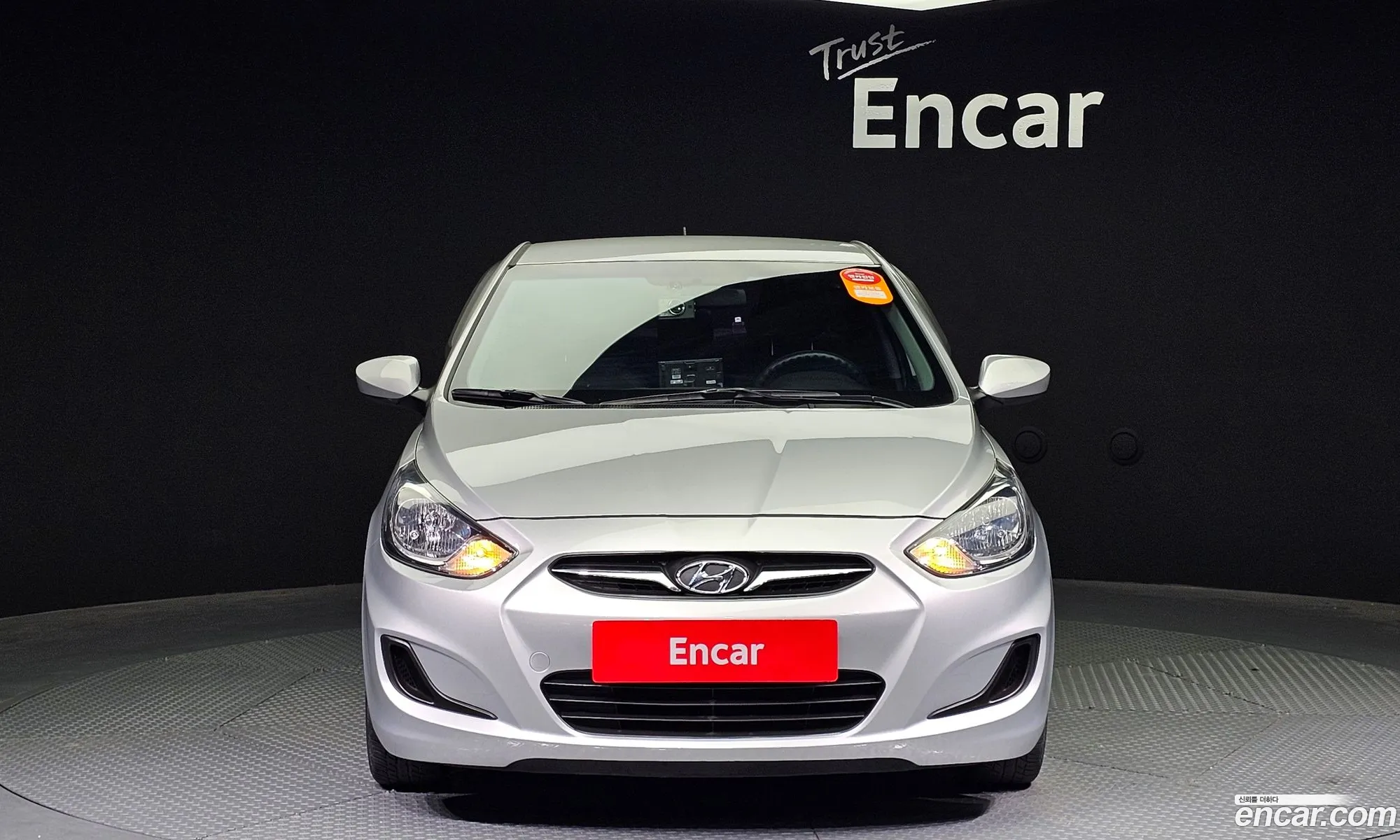 Hyundai Accent New Model 14 Vvt Smart - фотография 14622557